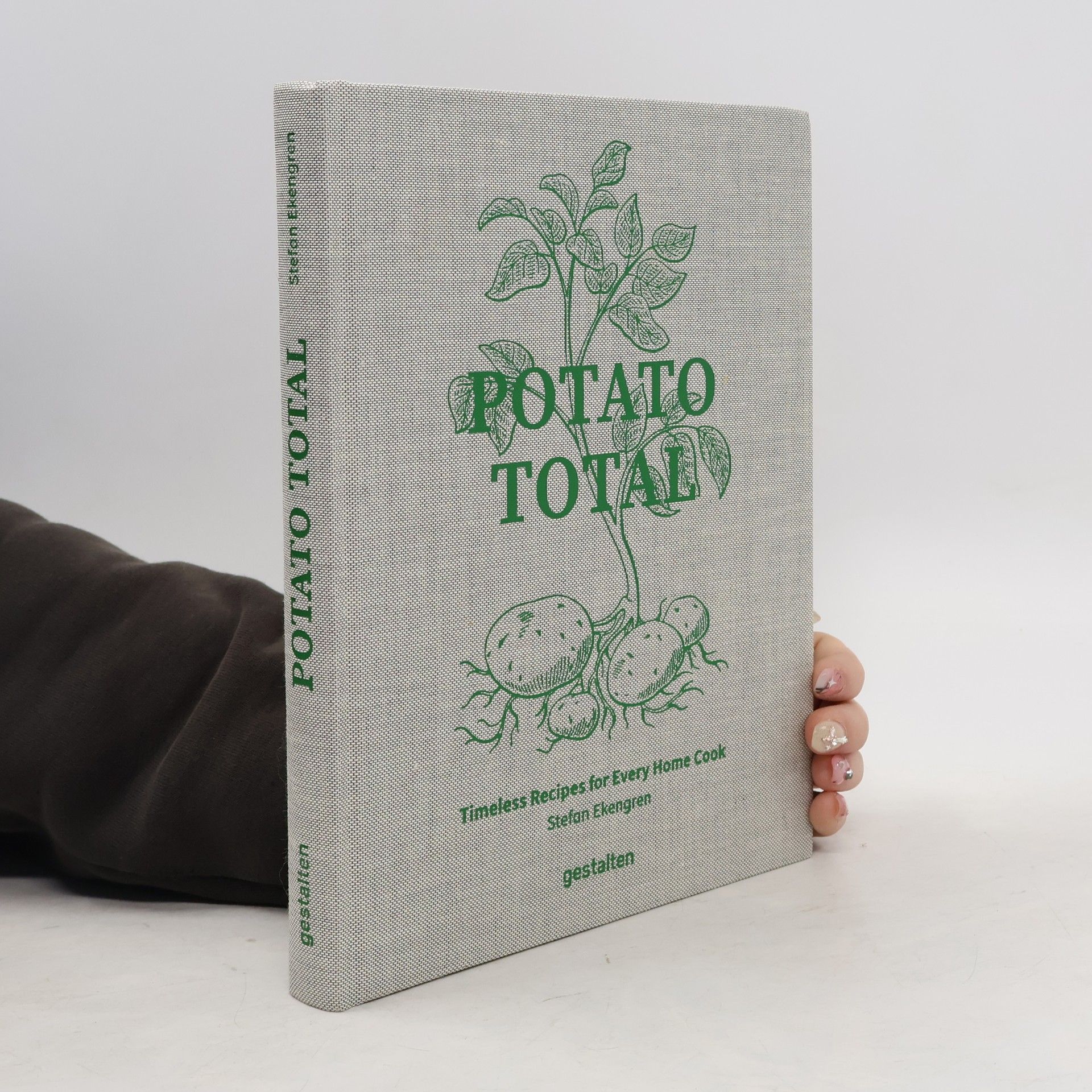 Robert Klanten Potato Total. Timeless Recipes for Every Home Cook