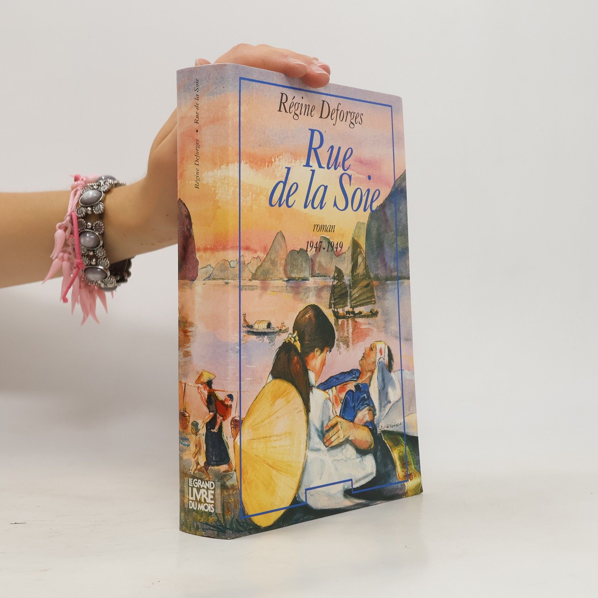 Régine Deforges Rue de la Soie 1947-1949
