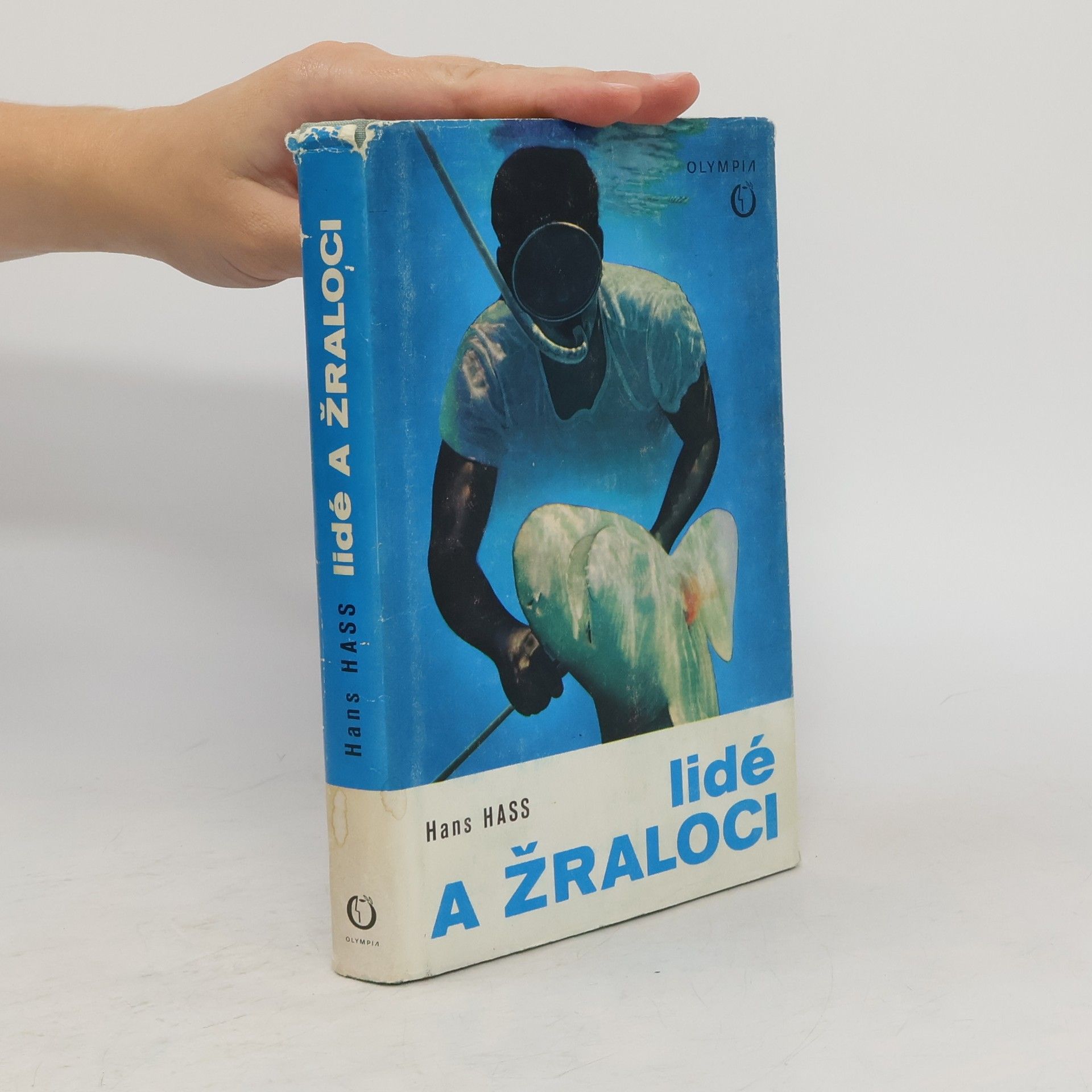 Hans Hass Lidé a žraloci