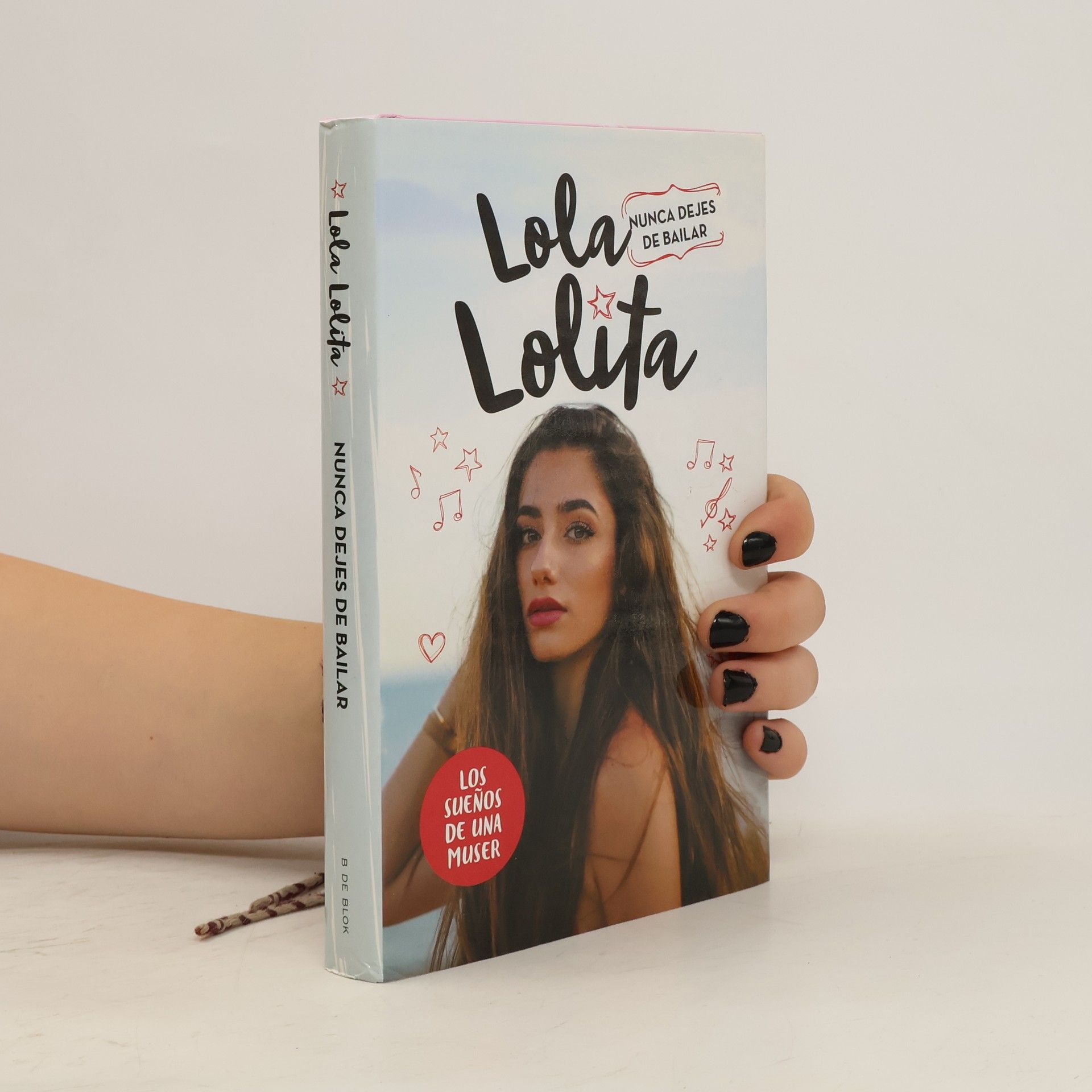 kolektiv Lola Lolita. Nunca dejes de bailar