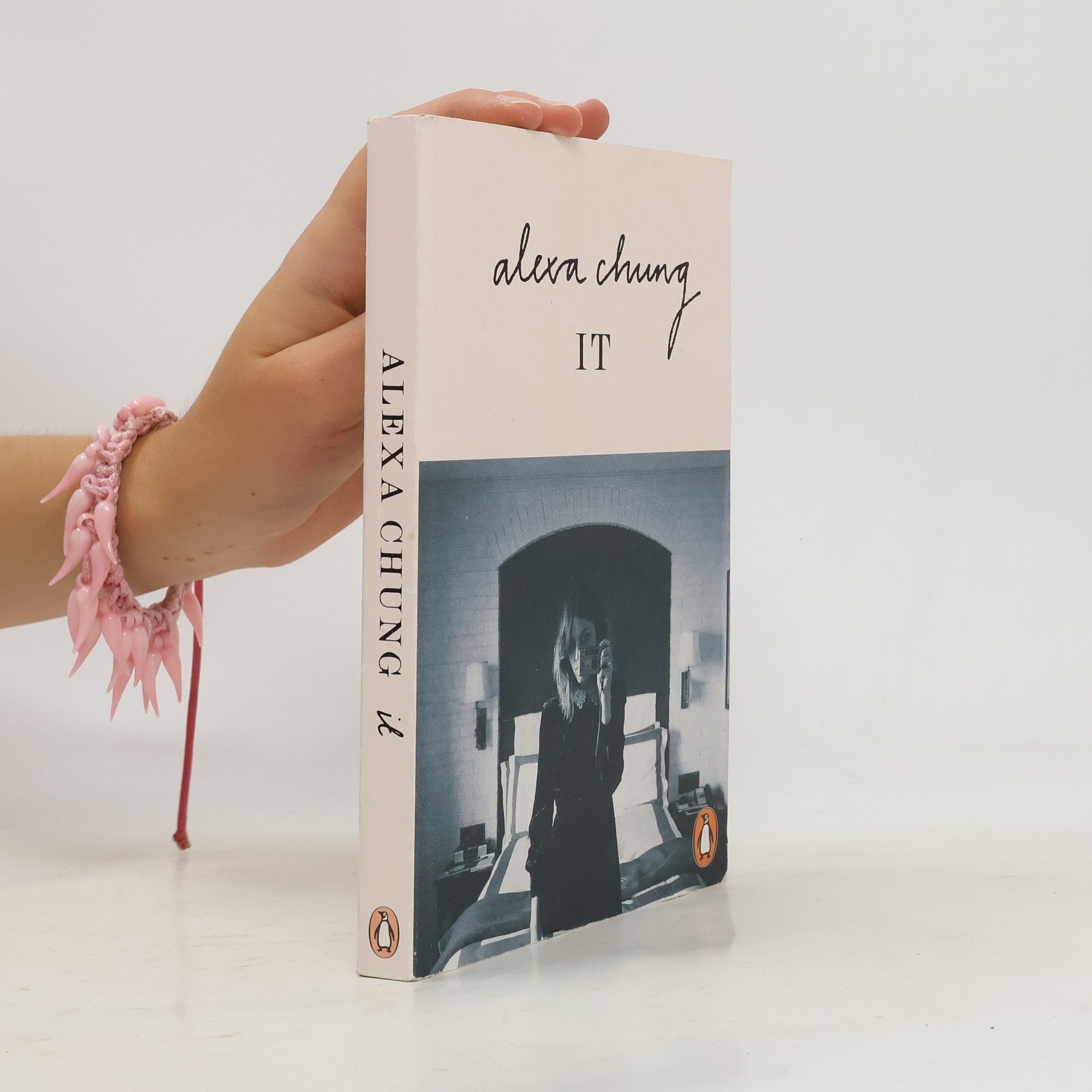 Alexa Chung It