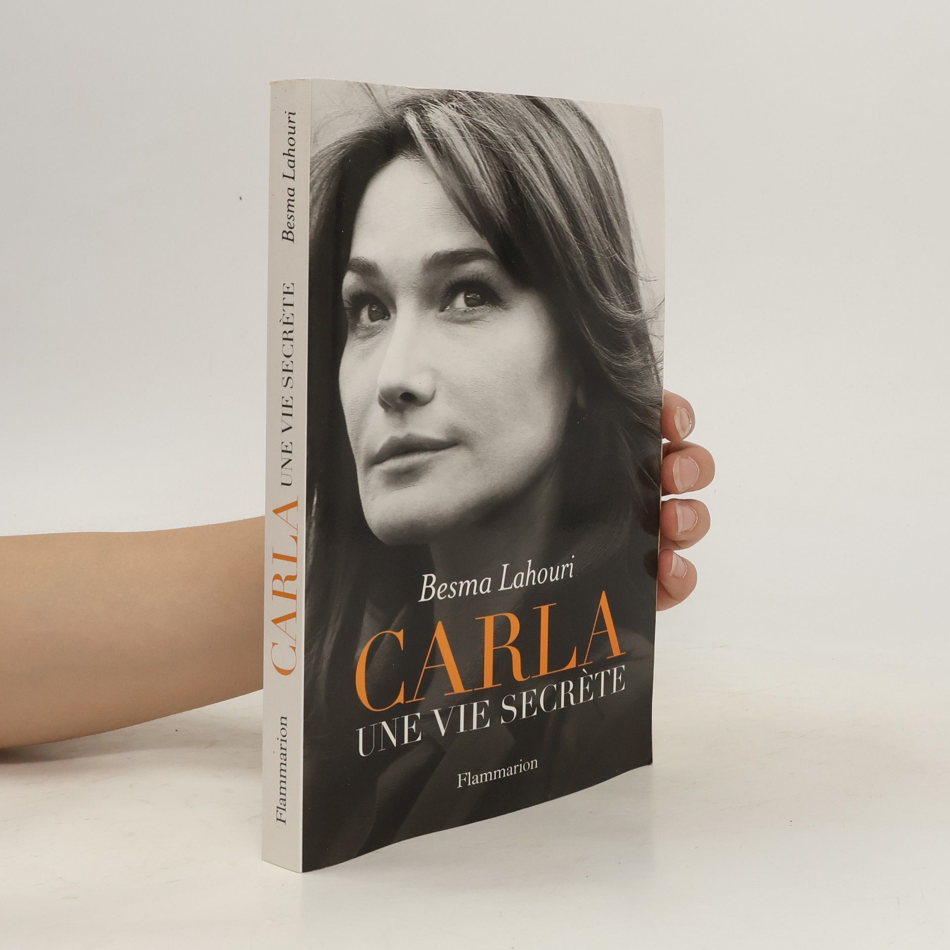 Besma Lahouri Carla, une vie secrète