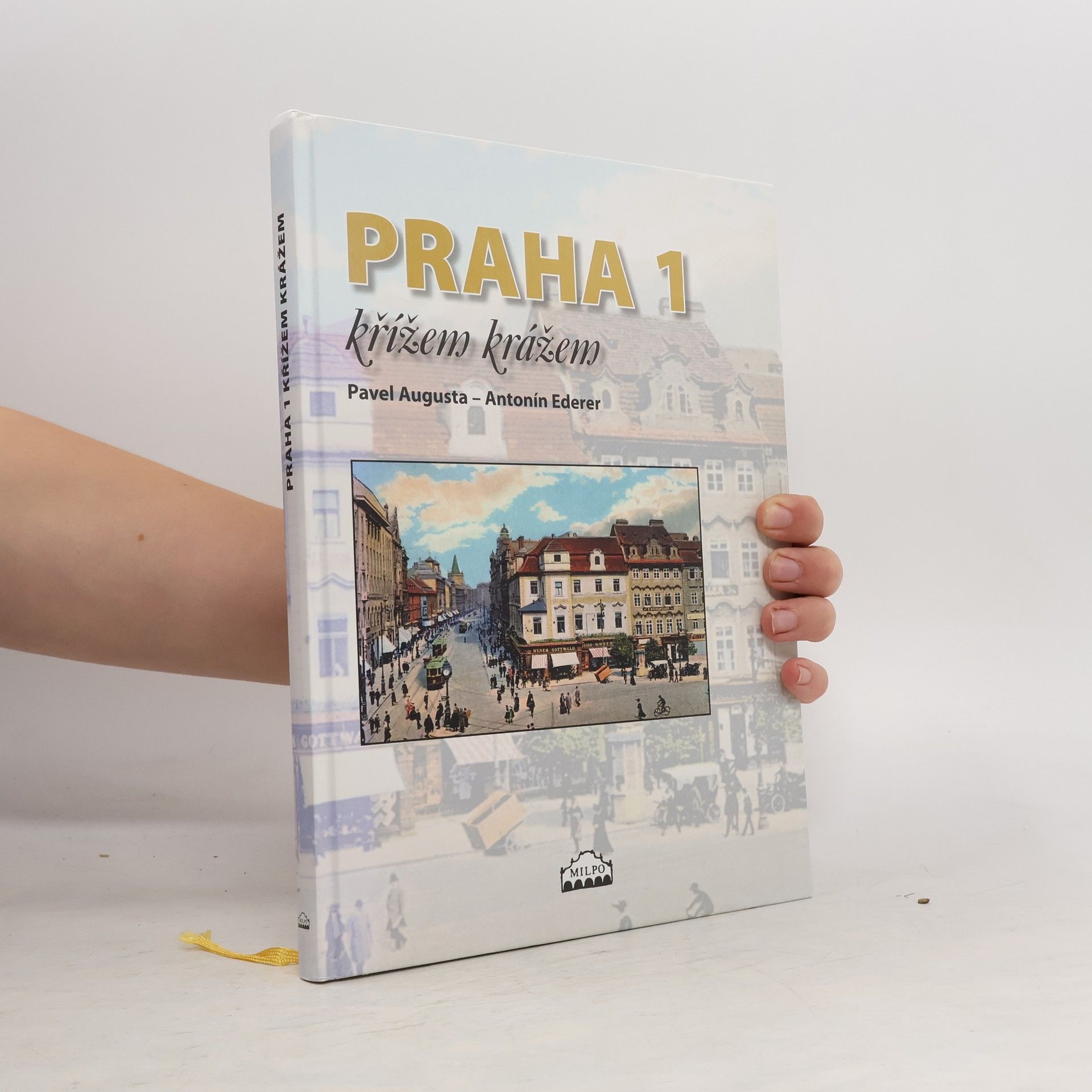 Pavel Augusta Praha 1 křížem krážem