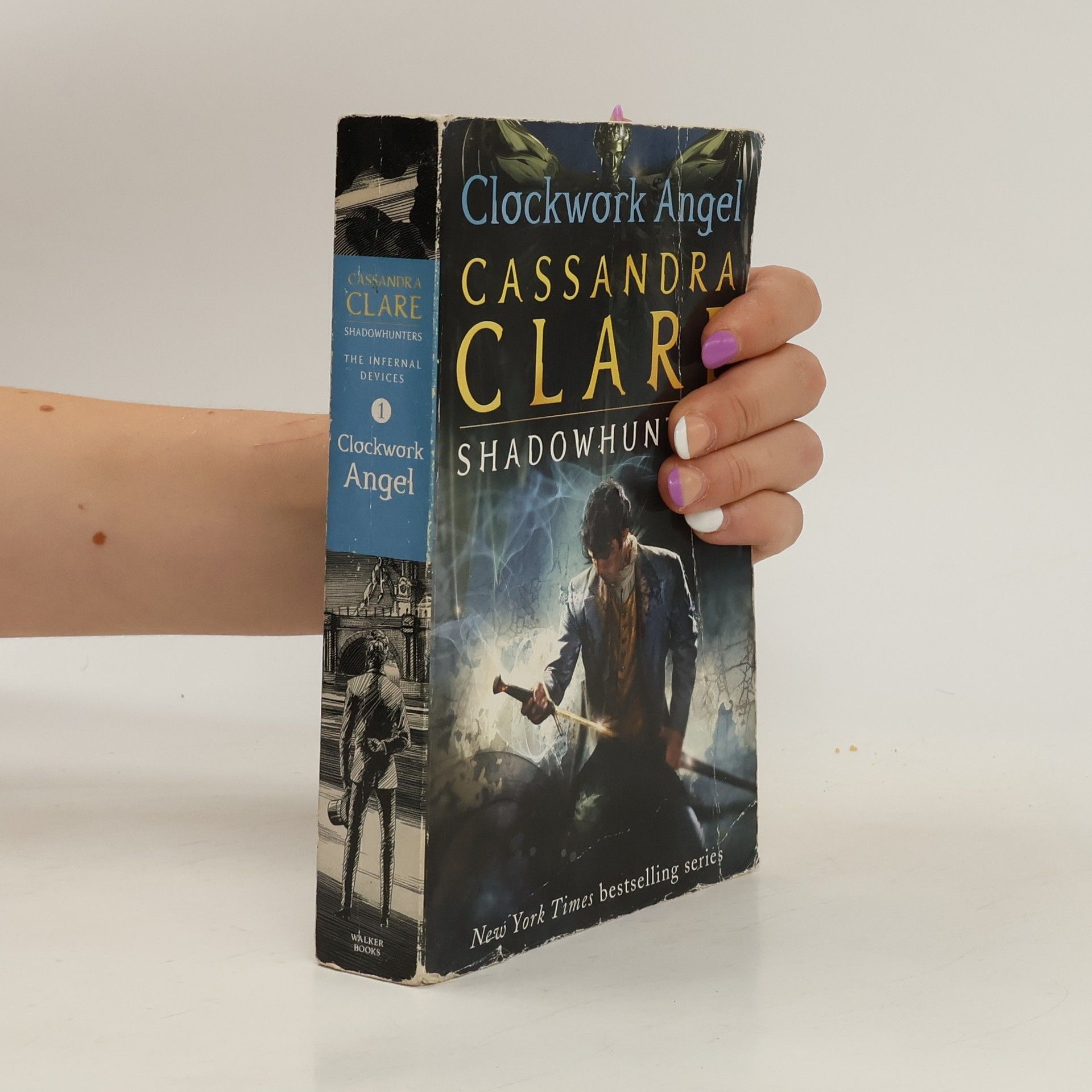 Cassandra Clare Clockwork Angel