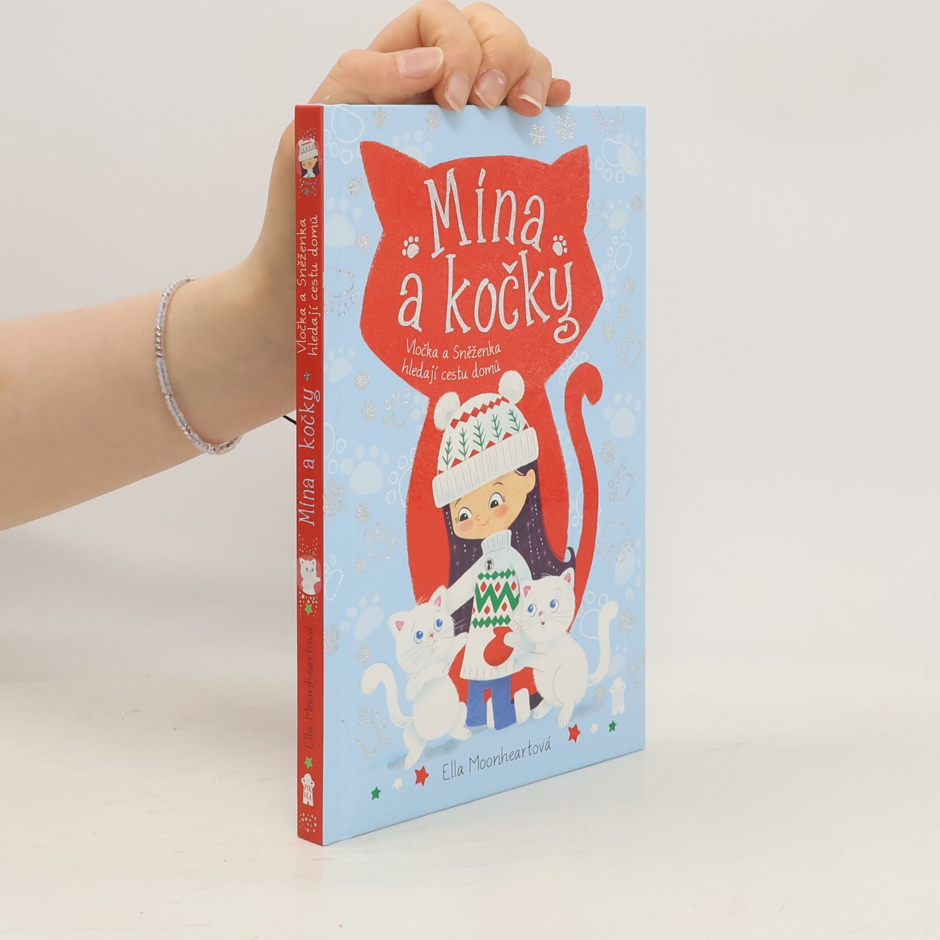 Vločka a Sněženka hledají cestu domů