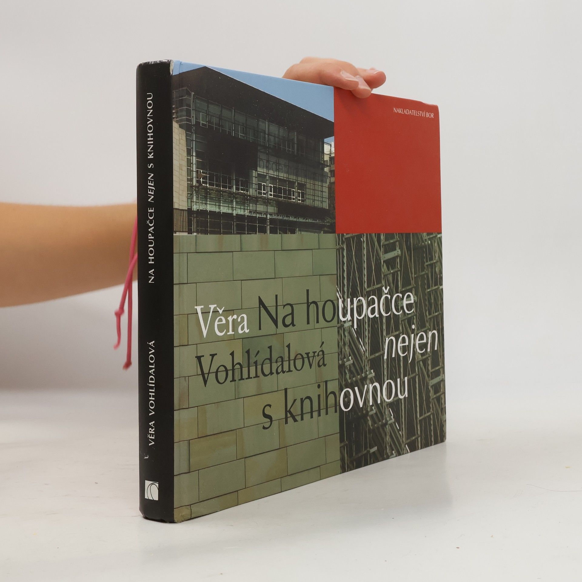Věra Vohlídalová Na houpačce nejen s knihovnou