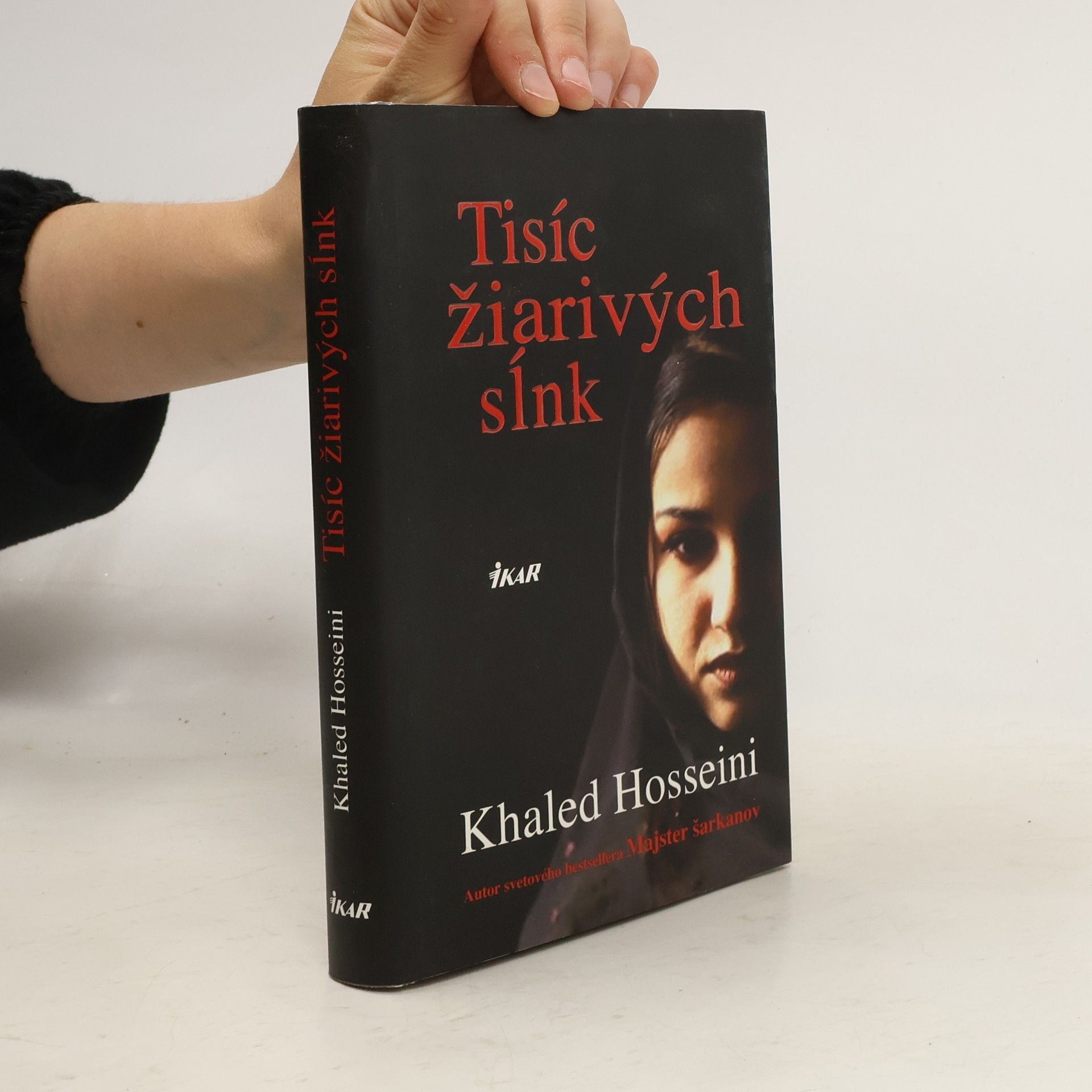 Khaled Hosseini Tisíc žiarivých sĺnk