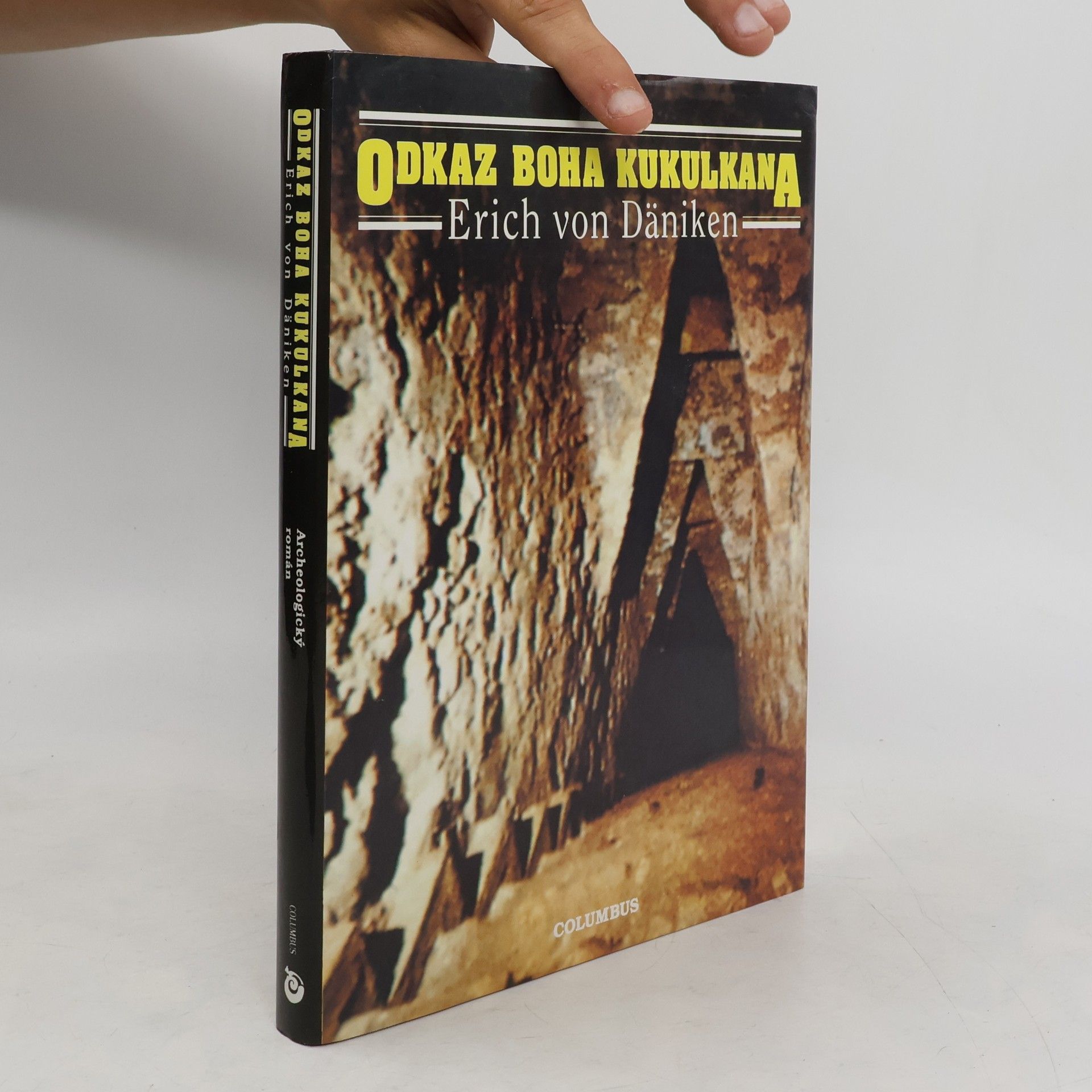 Erich von Däniken Odkaz boha Kukulkana