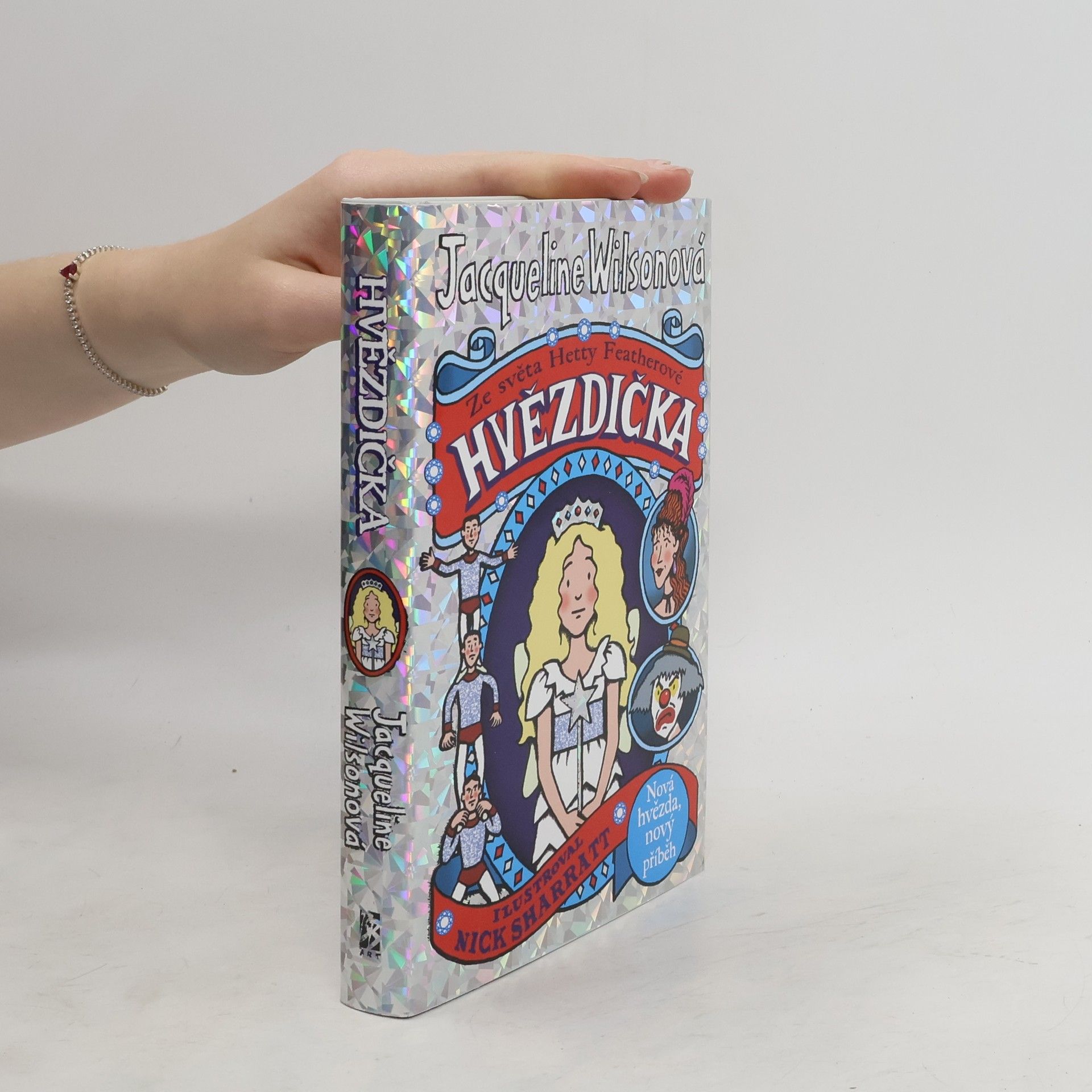 Jacqueline Wilson Hvězdička: Ze světa Hetty Featherové