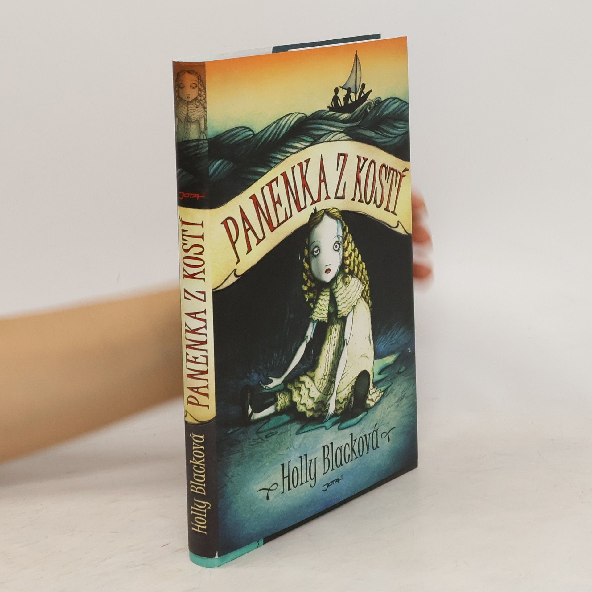 Holly Black Panenka z kostí