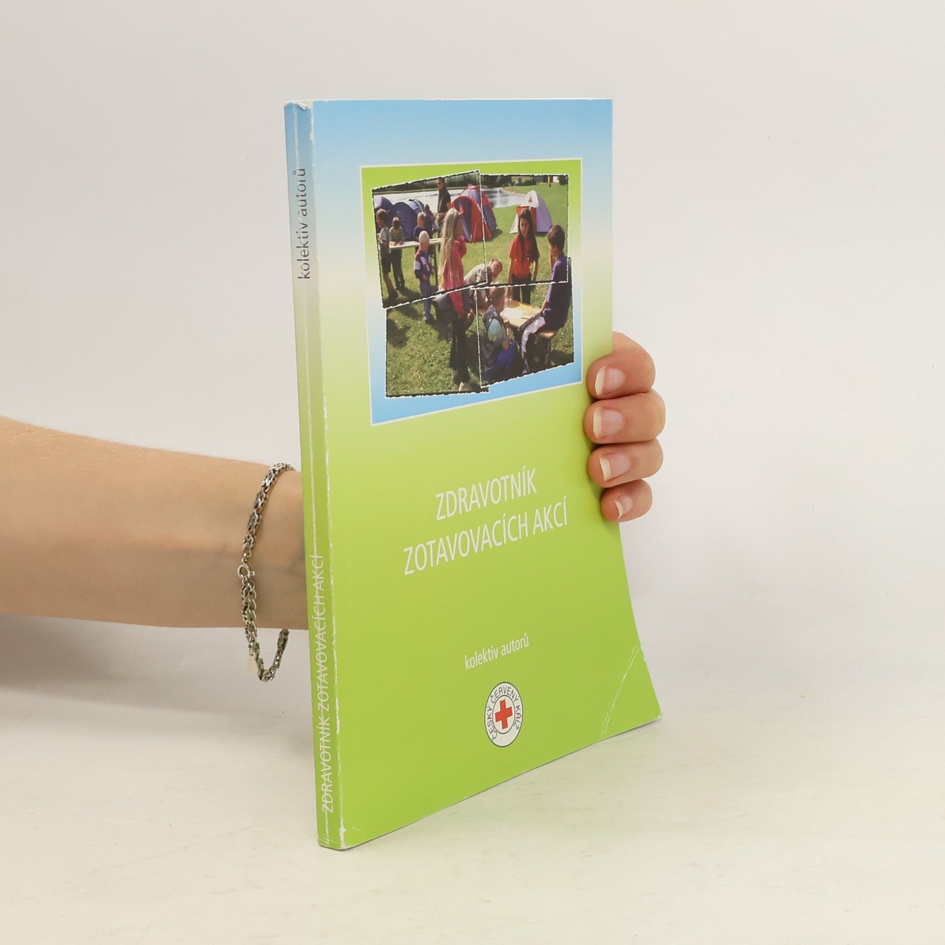 Collectif d'auteurs Zdravotník zotavovacích akcí
