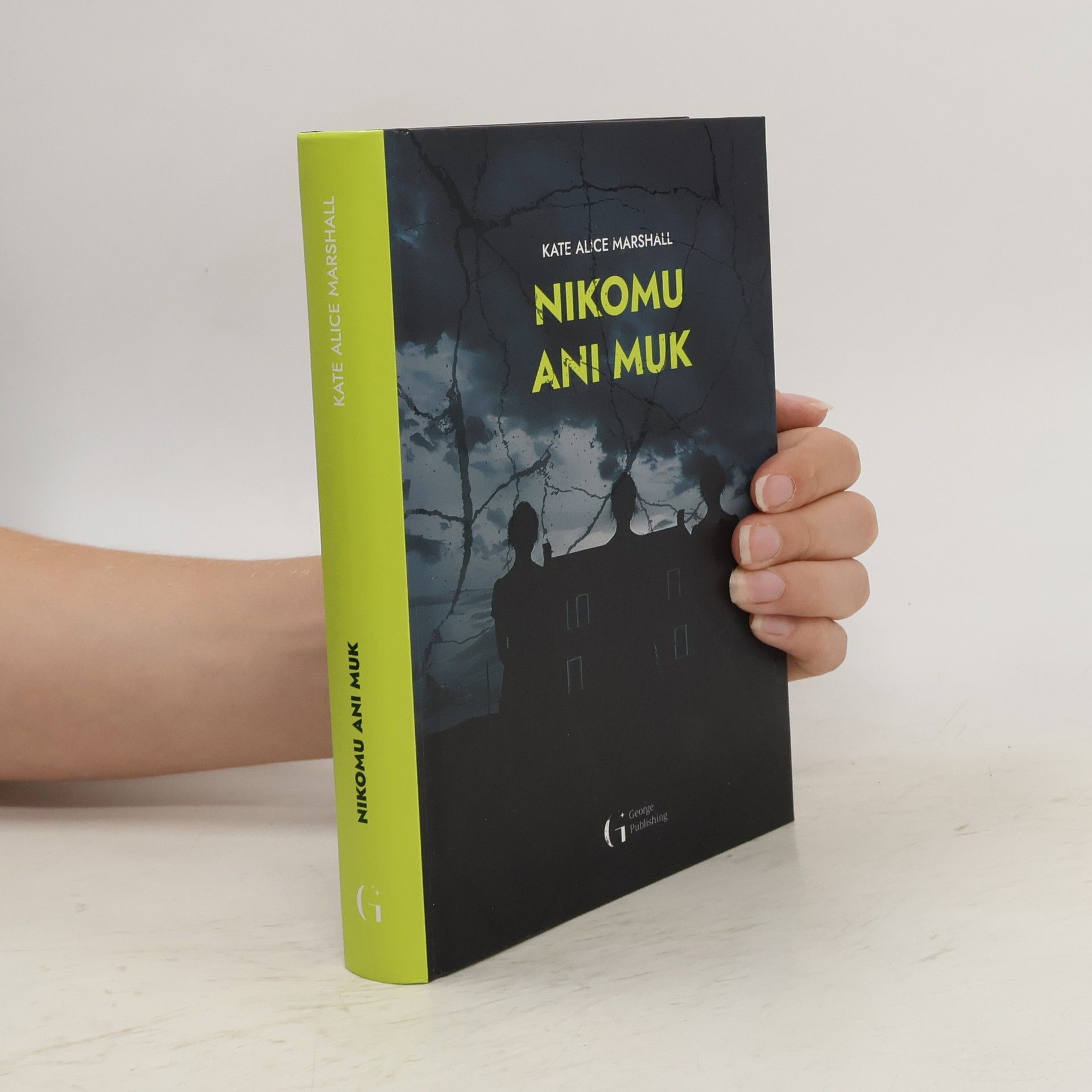 Kate Alice Marshall Nikomu ani muk