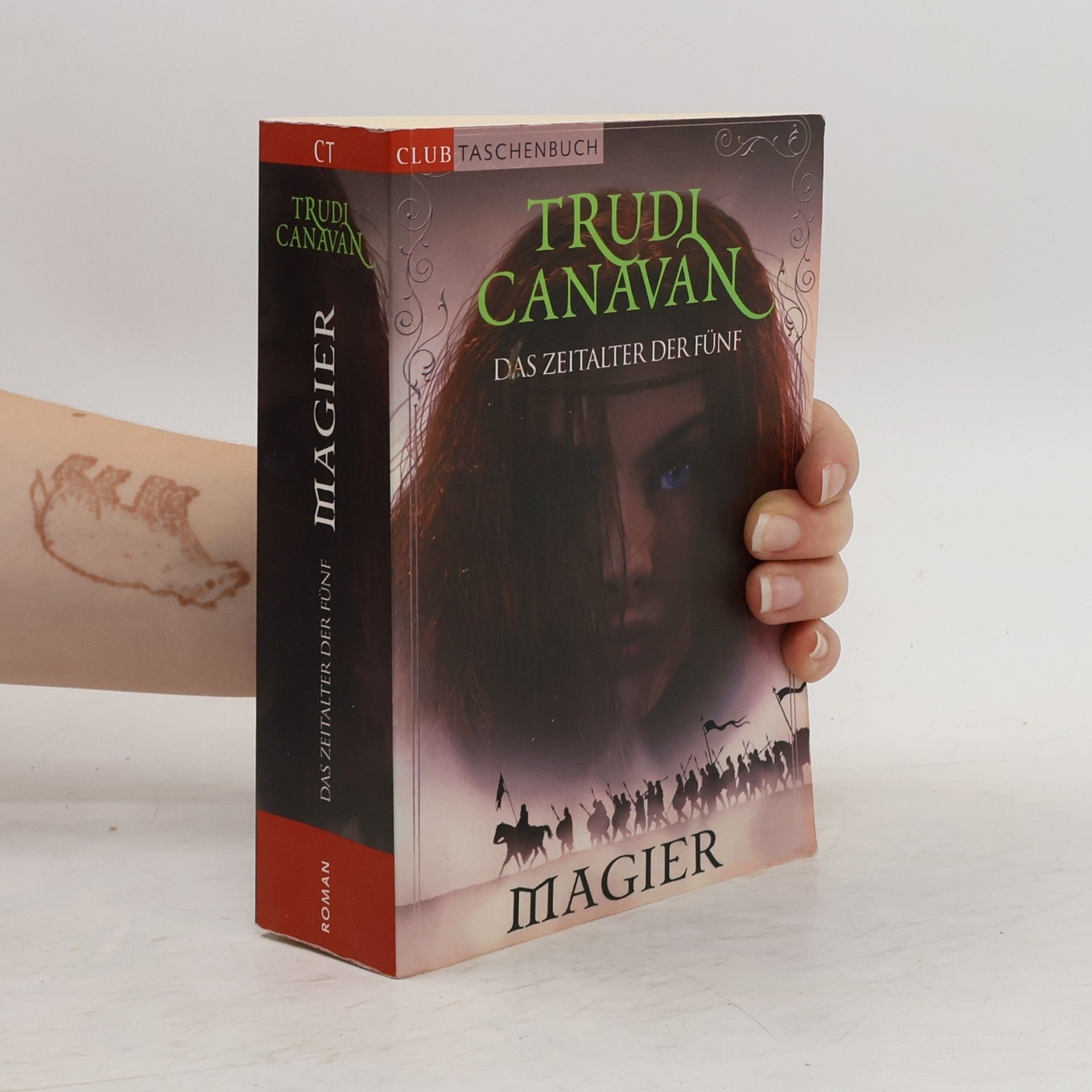 Trudi Canavan Das Zeitalter der Fünf. Magier