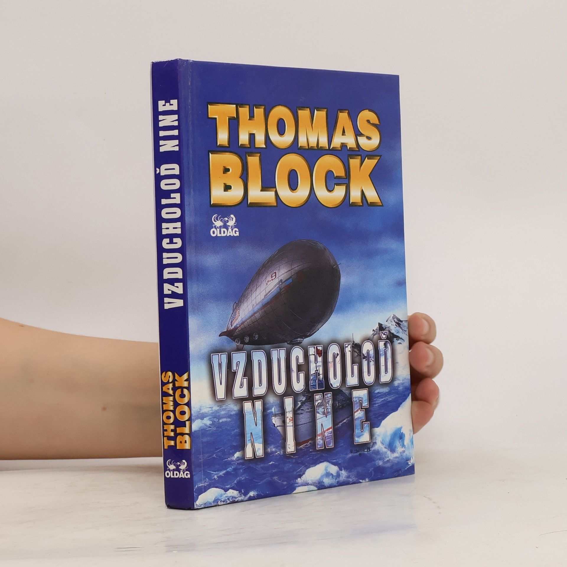 Thomas Block Vzducholoď Nine