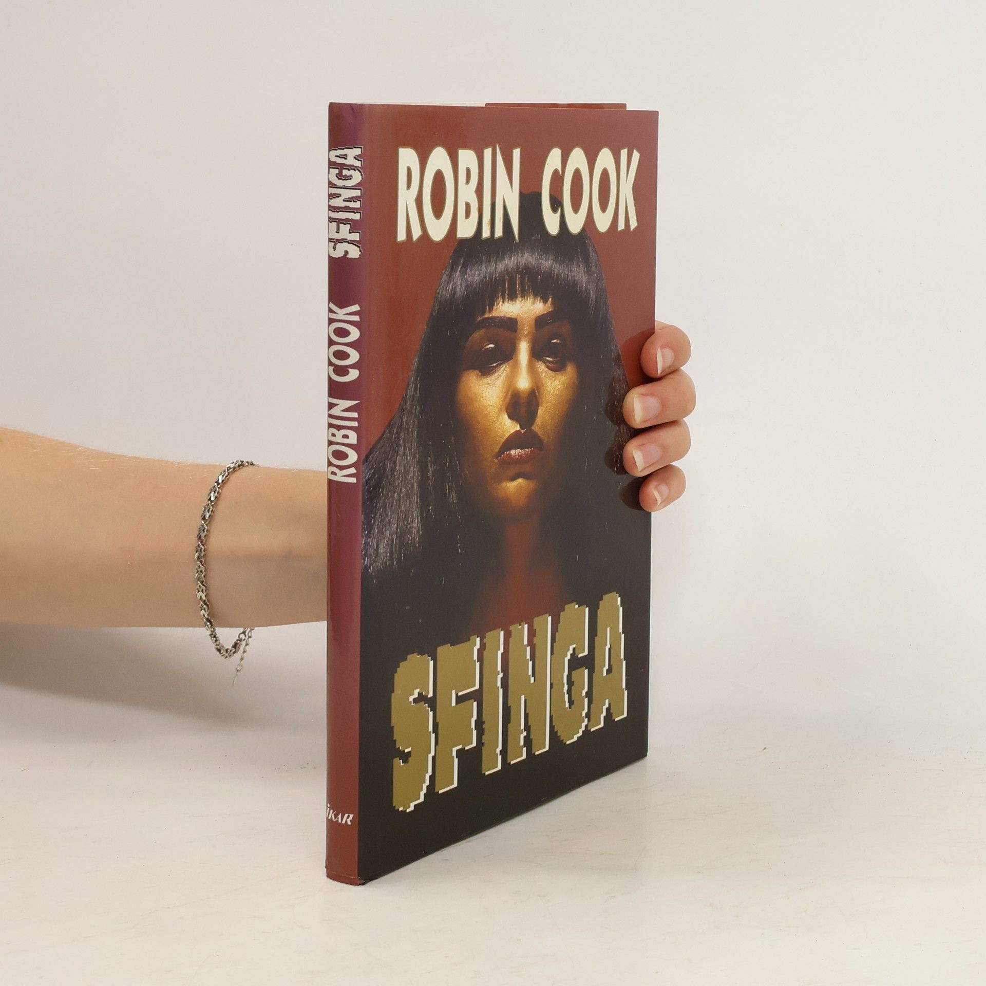 Robin Cook Sfinga