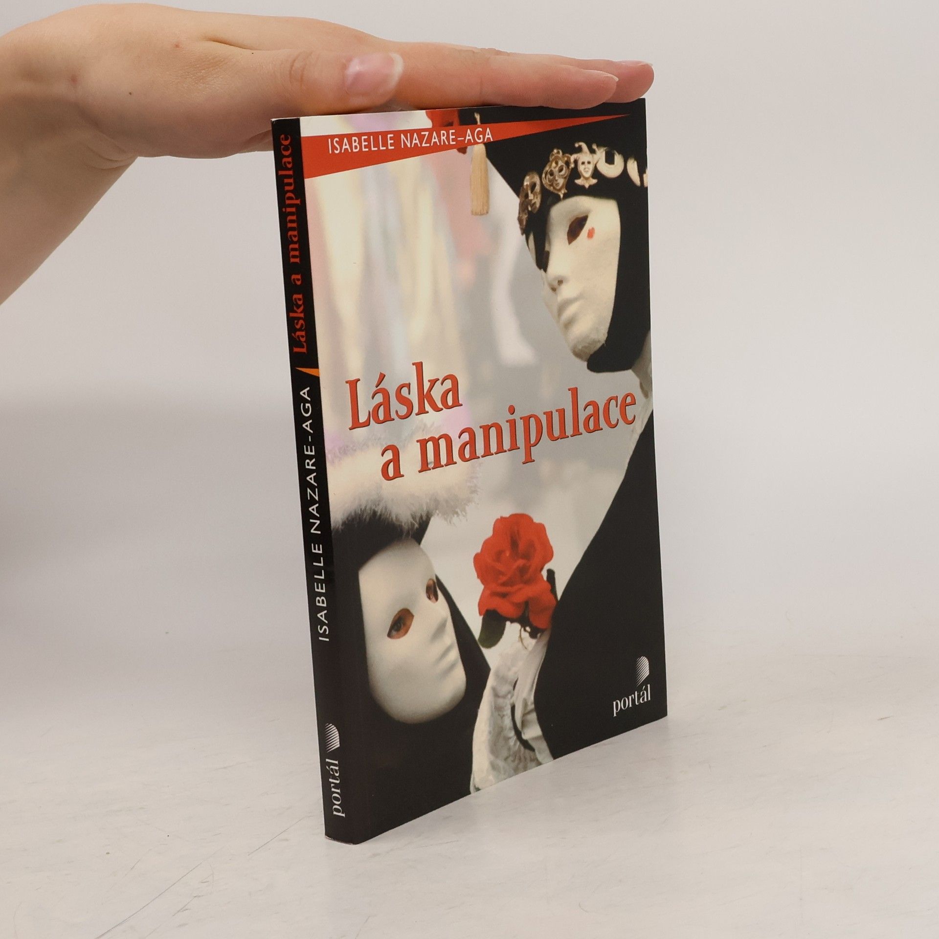Isabelle Nazare-Aga Láska a manipulace