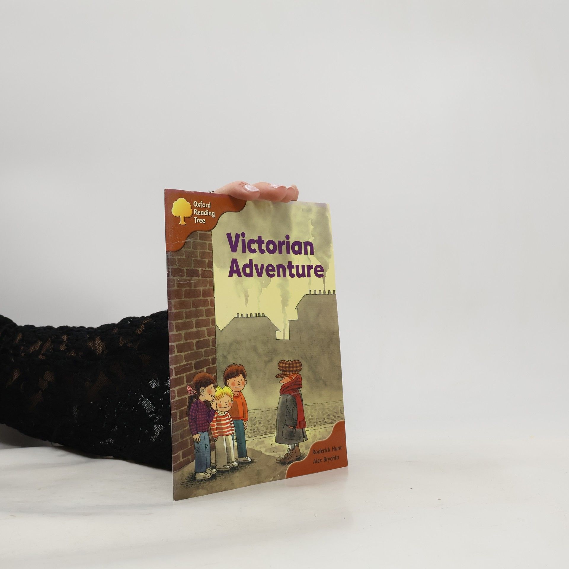 Roderick Hunt The Victorian Adventure