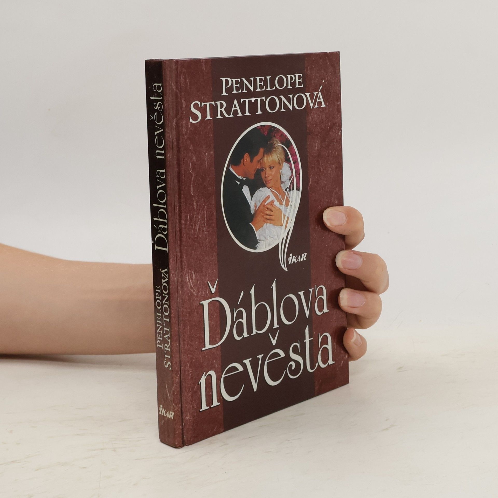 Penelope Stratton Ďáblova nevěsta