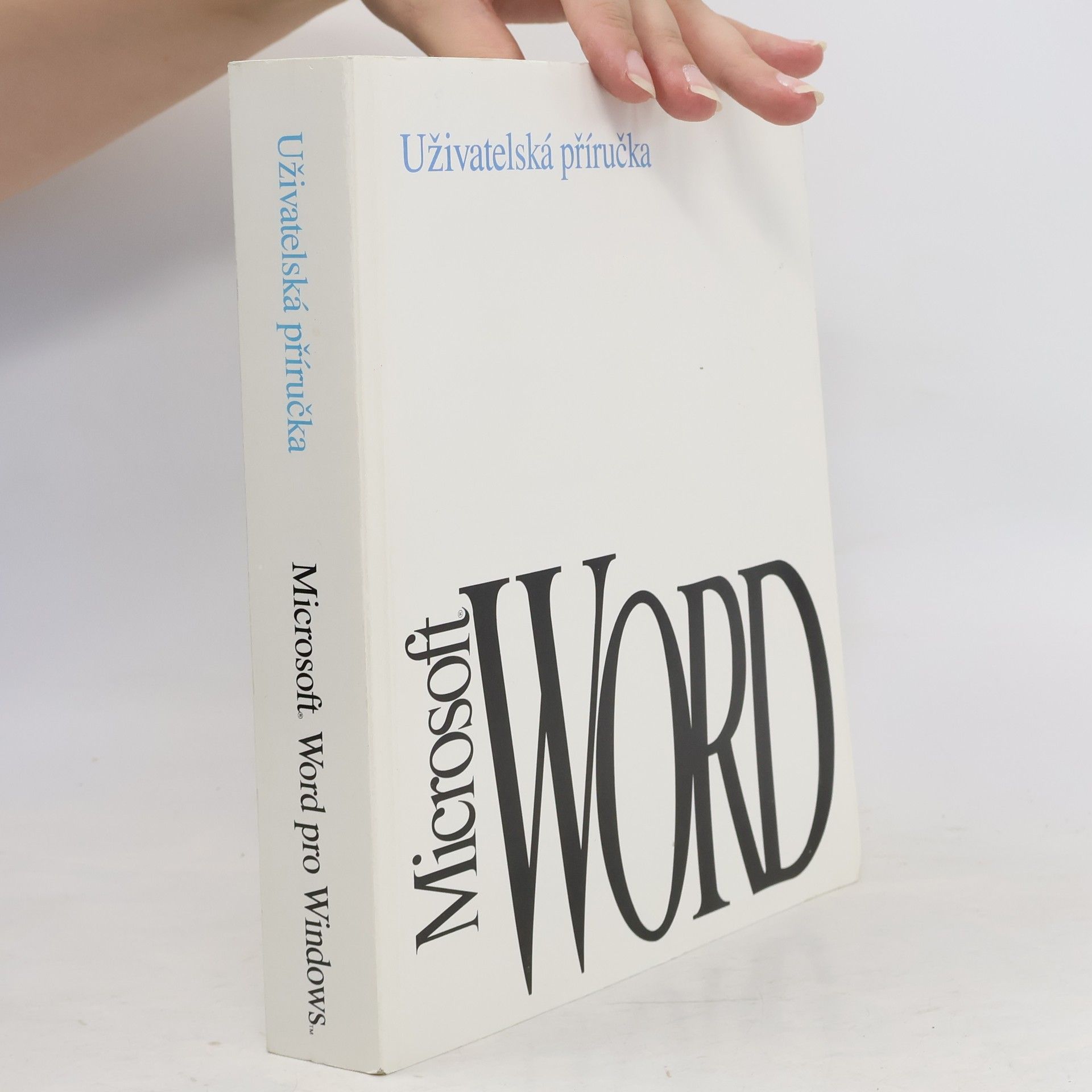 AA.VV. Uživatelská příručka Microsoft Word