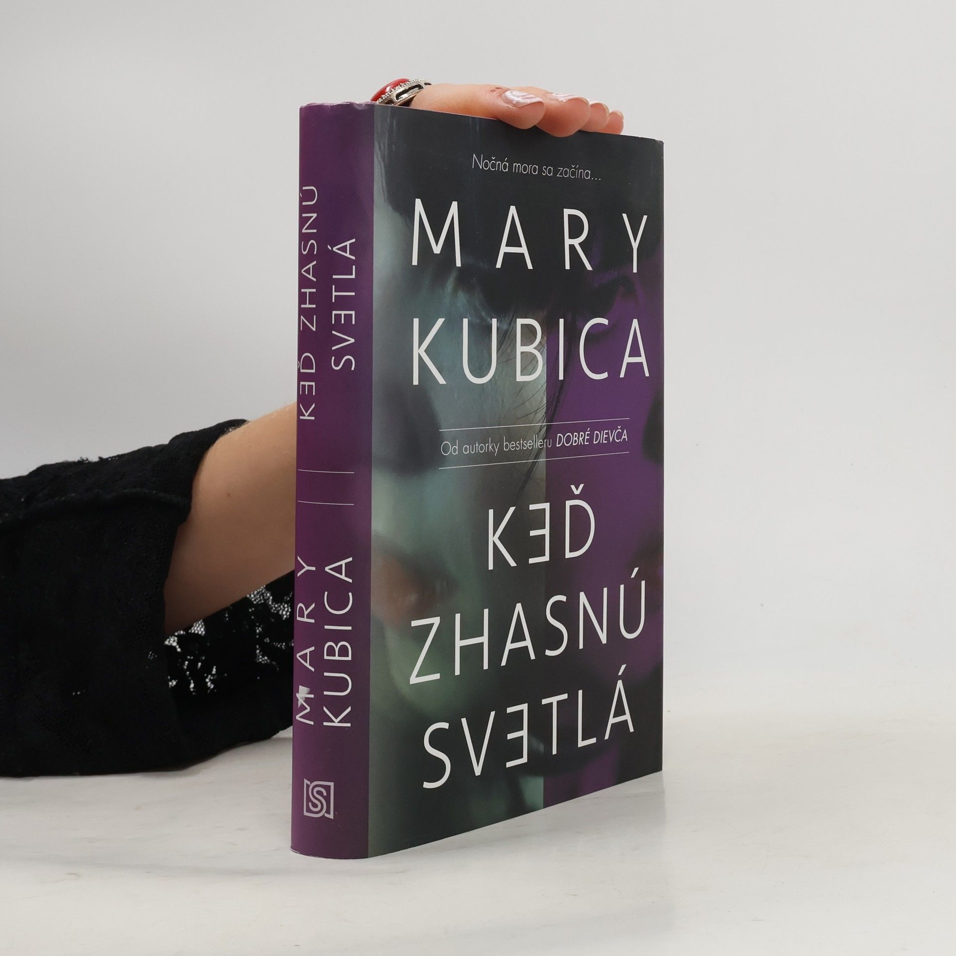 Mary Kubica Keď zhasnú svetlá