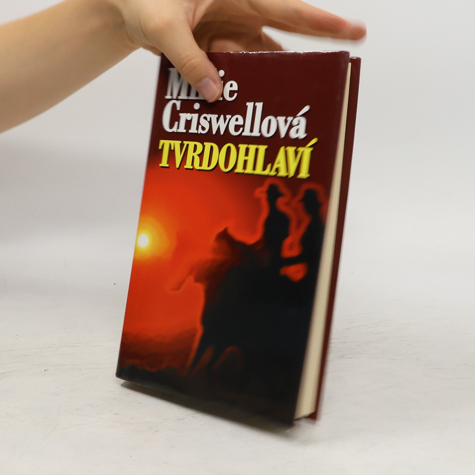 Millie Criswell Tvrdohlaví