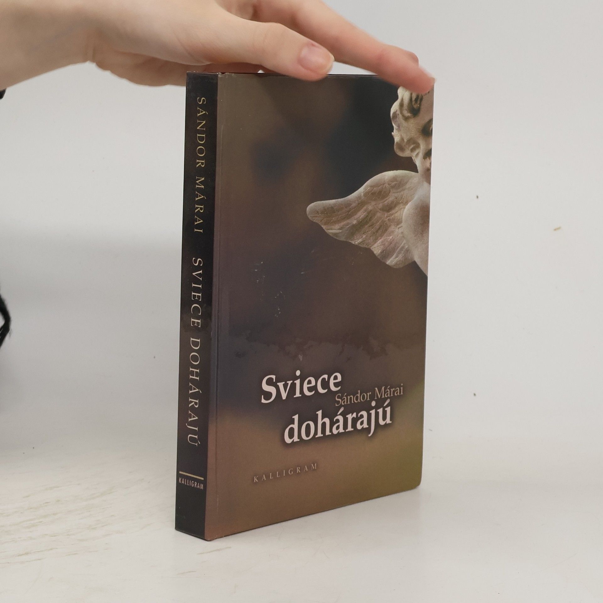 Sándor Márai Sviece dohárajú