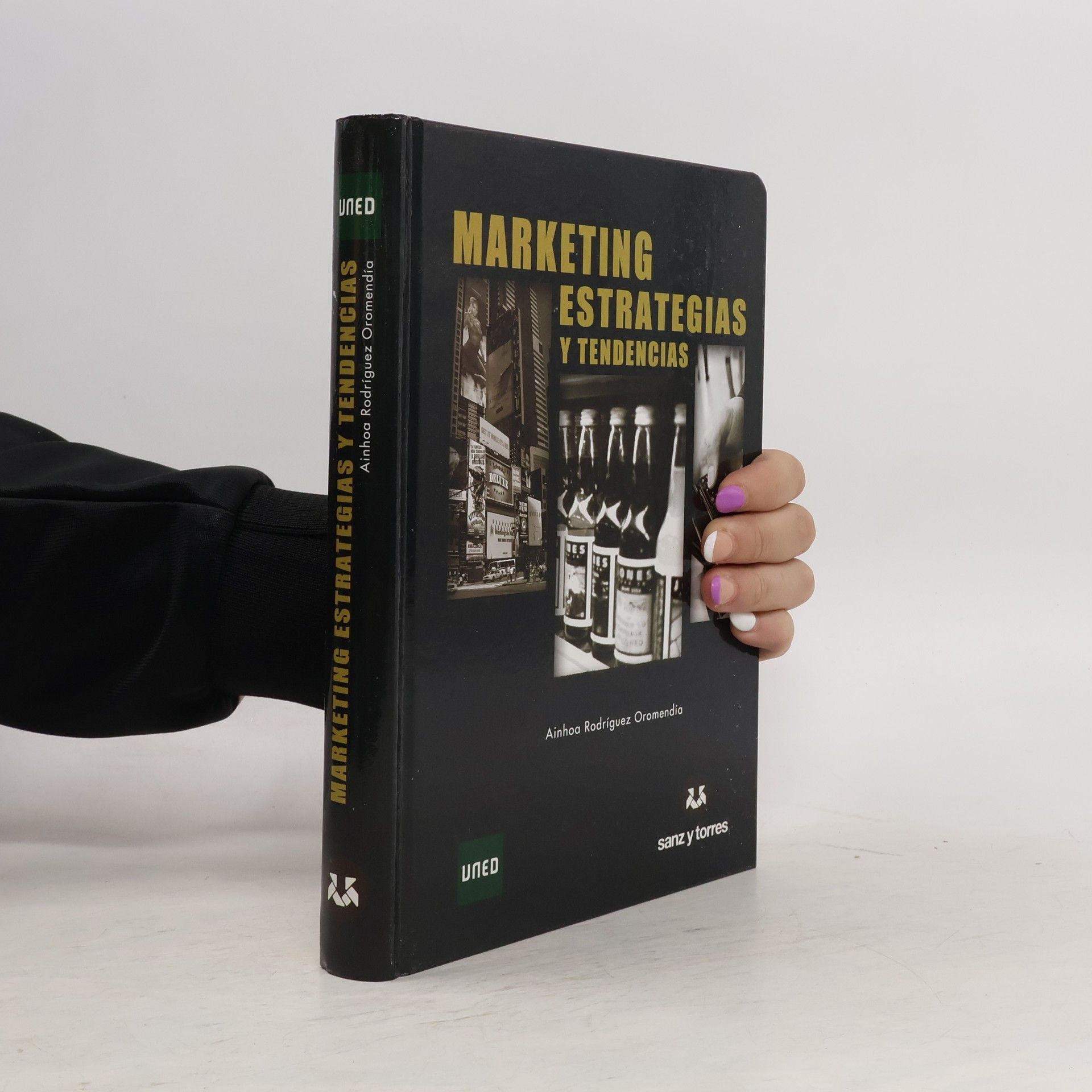 Ainhoa Rodríguez Oromendía Marketing. Estrategias y tendencias