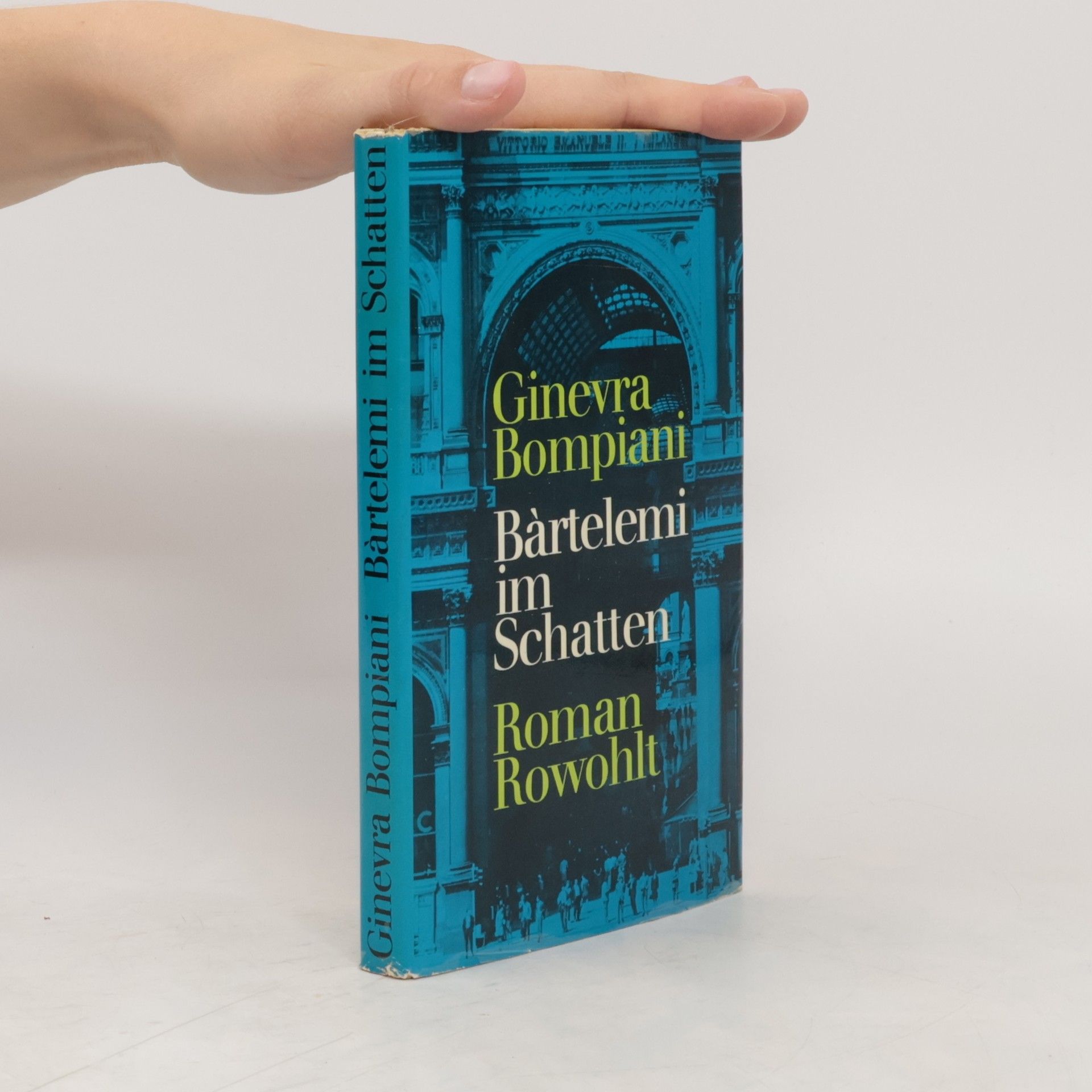 Ginevra Bompiani Bàrtelemi im Schatten