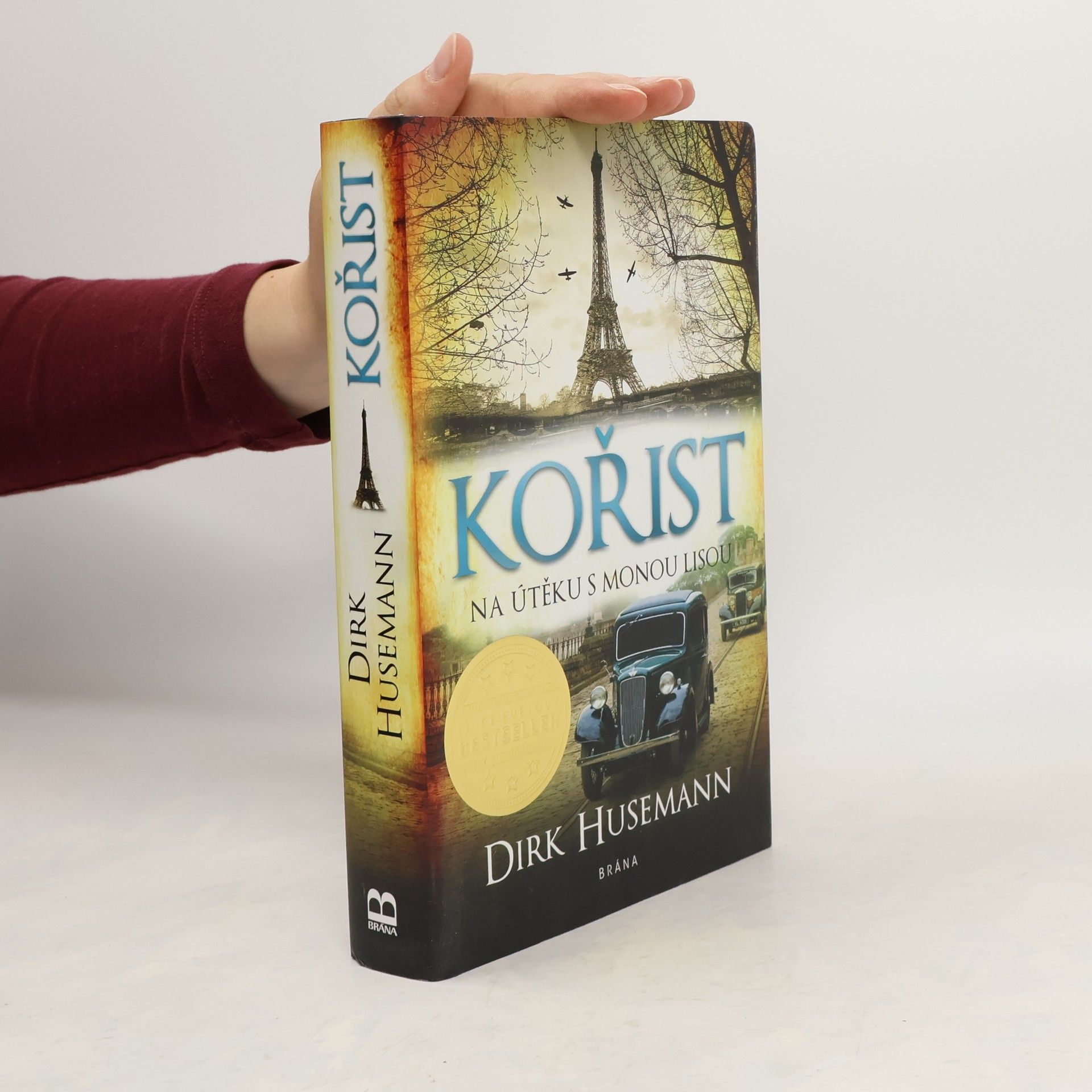 Dirk Husemann Kořist : na útěku s Monou Lisou