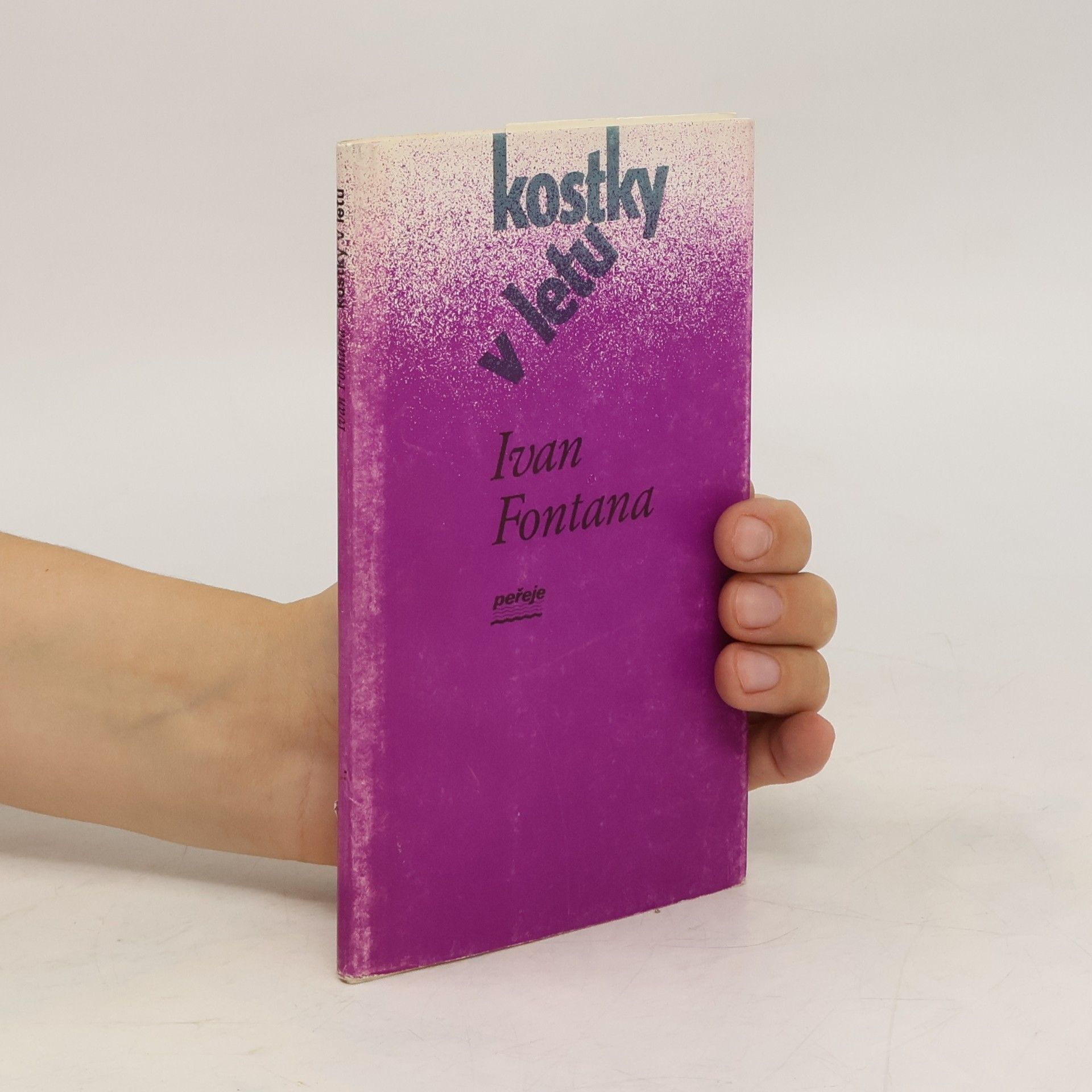Ivan Fontana Kostky v letu