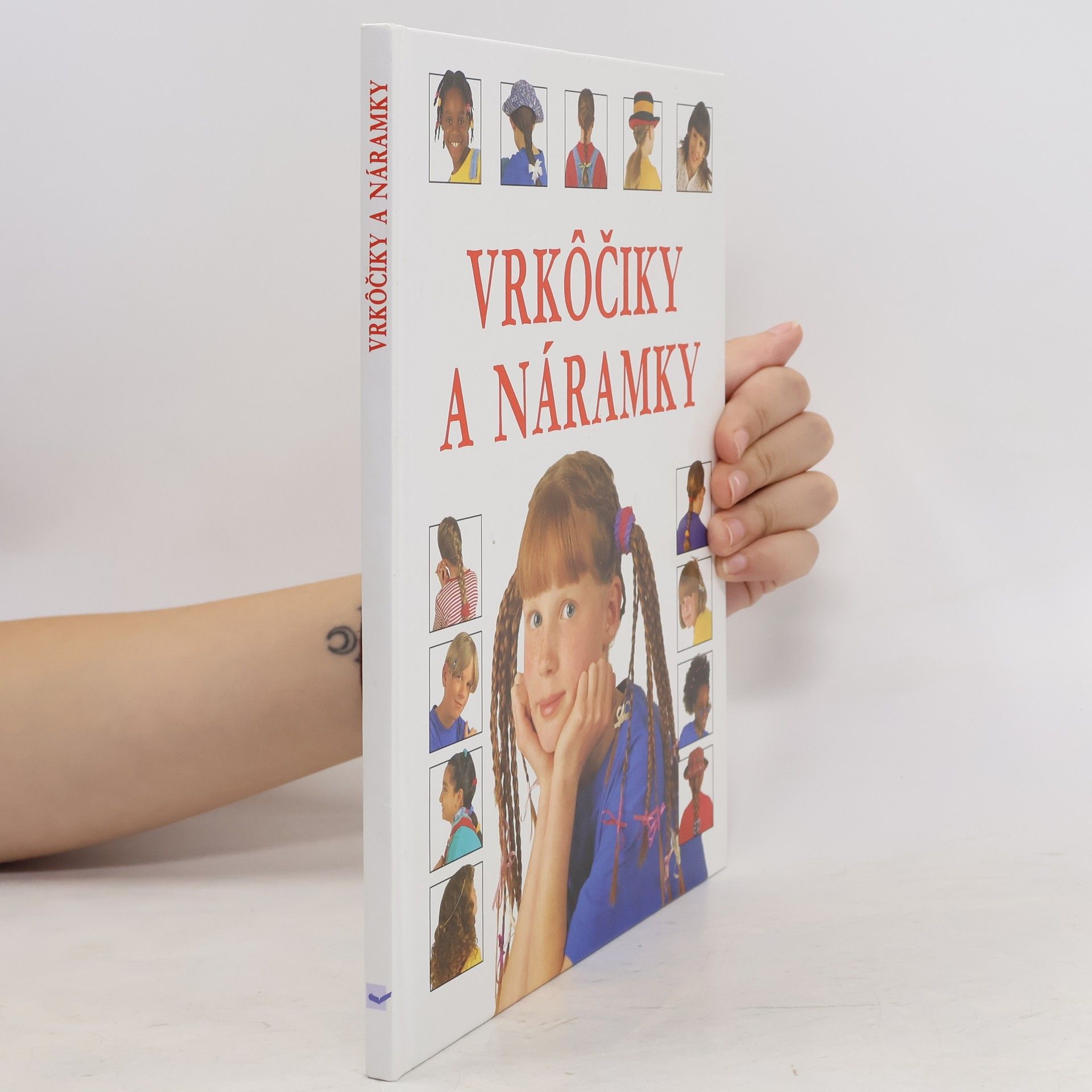 Fiona Watt Vrkôčiky a náramky