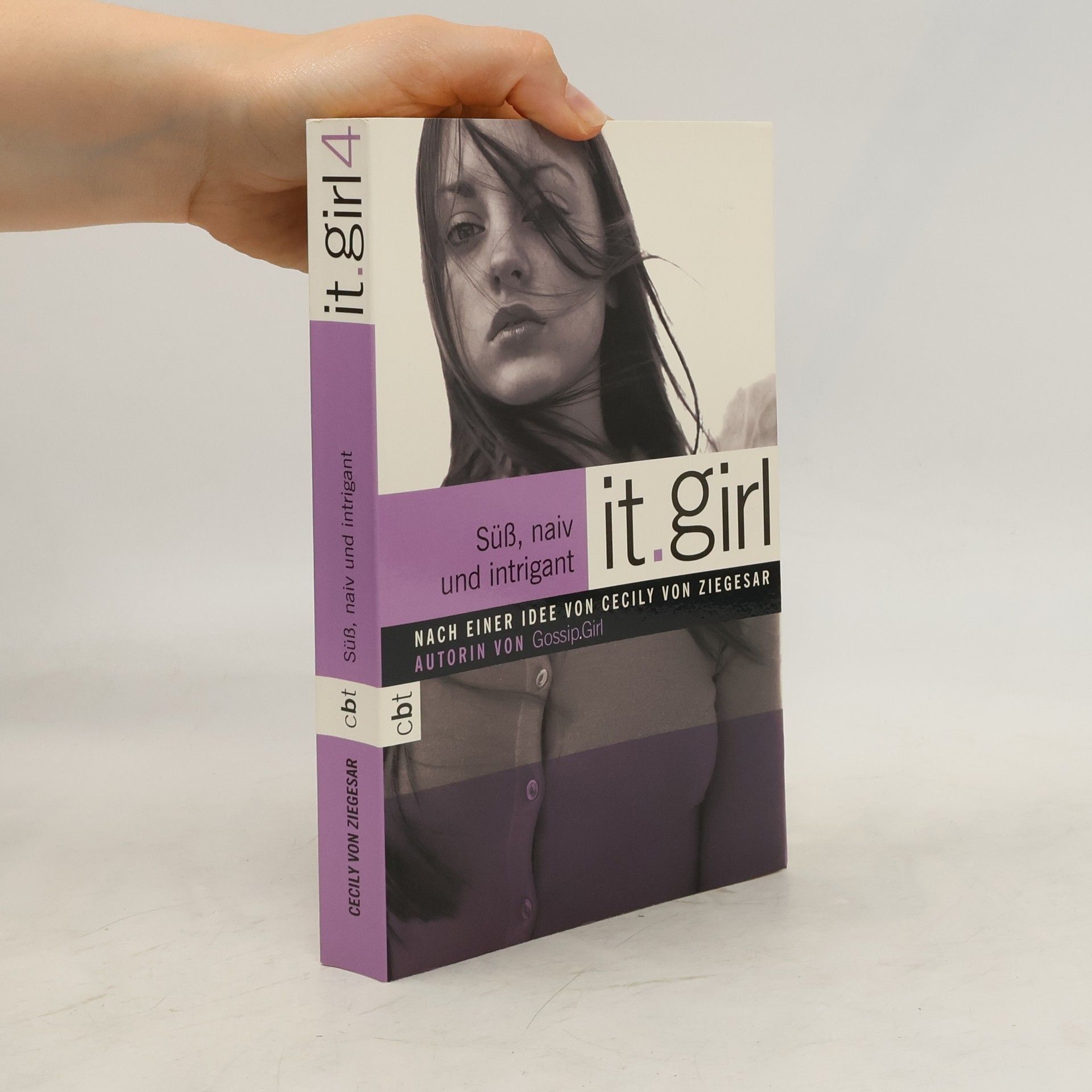 Eva Riekert Süß, naiv und intrigant (it.girl 4)