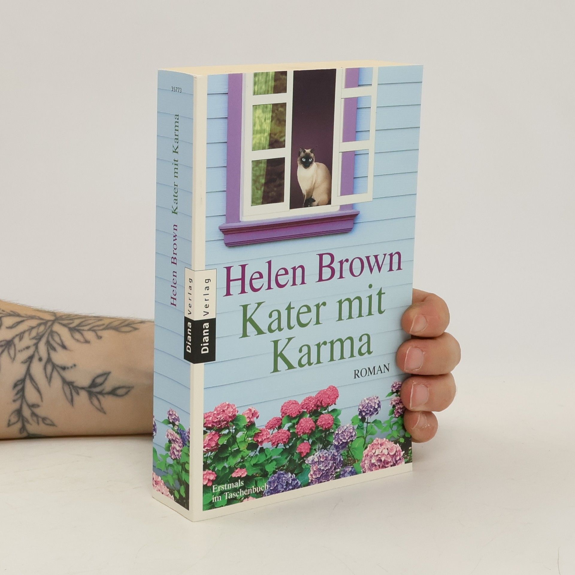 Helen Brown Kater mit Karma
