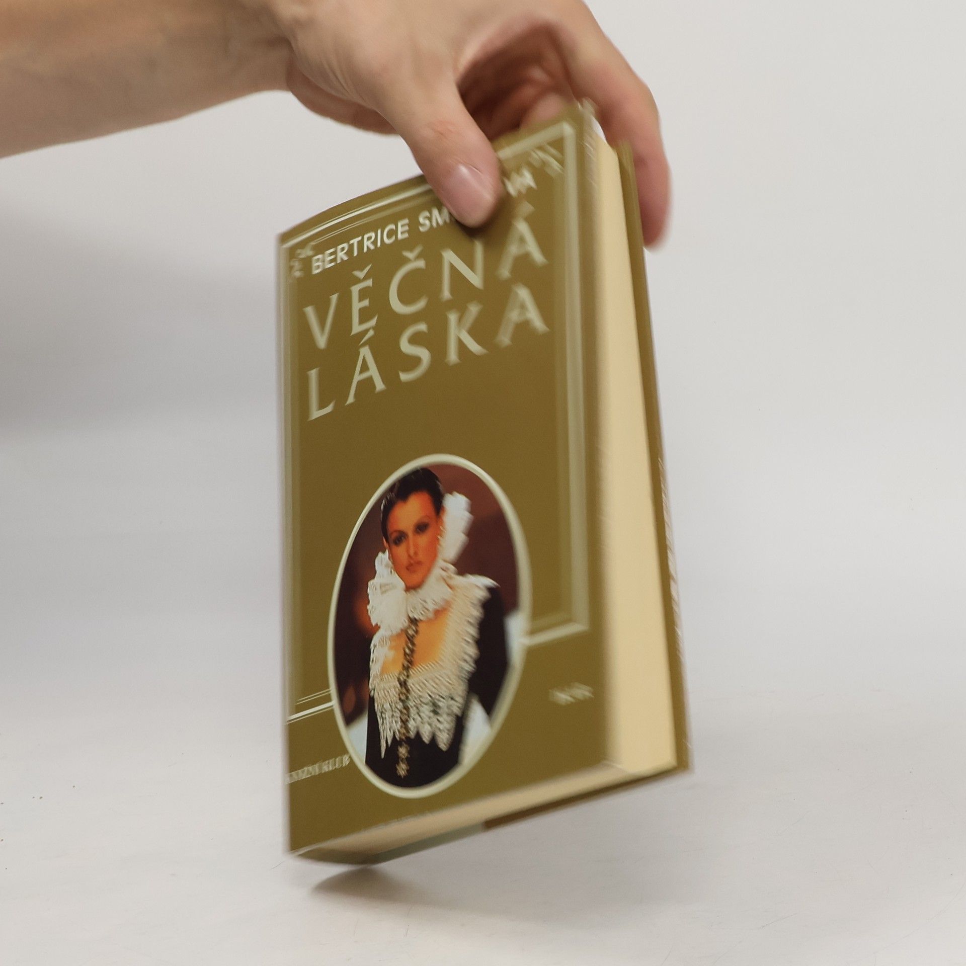 Bertrice Small Věčná láska