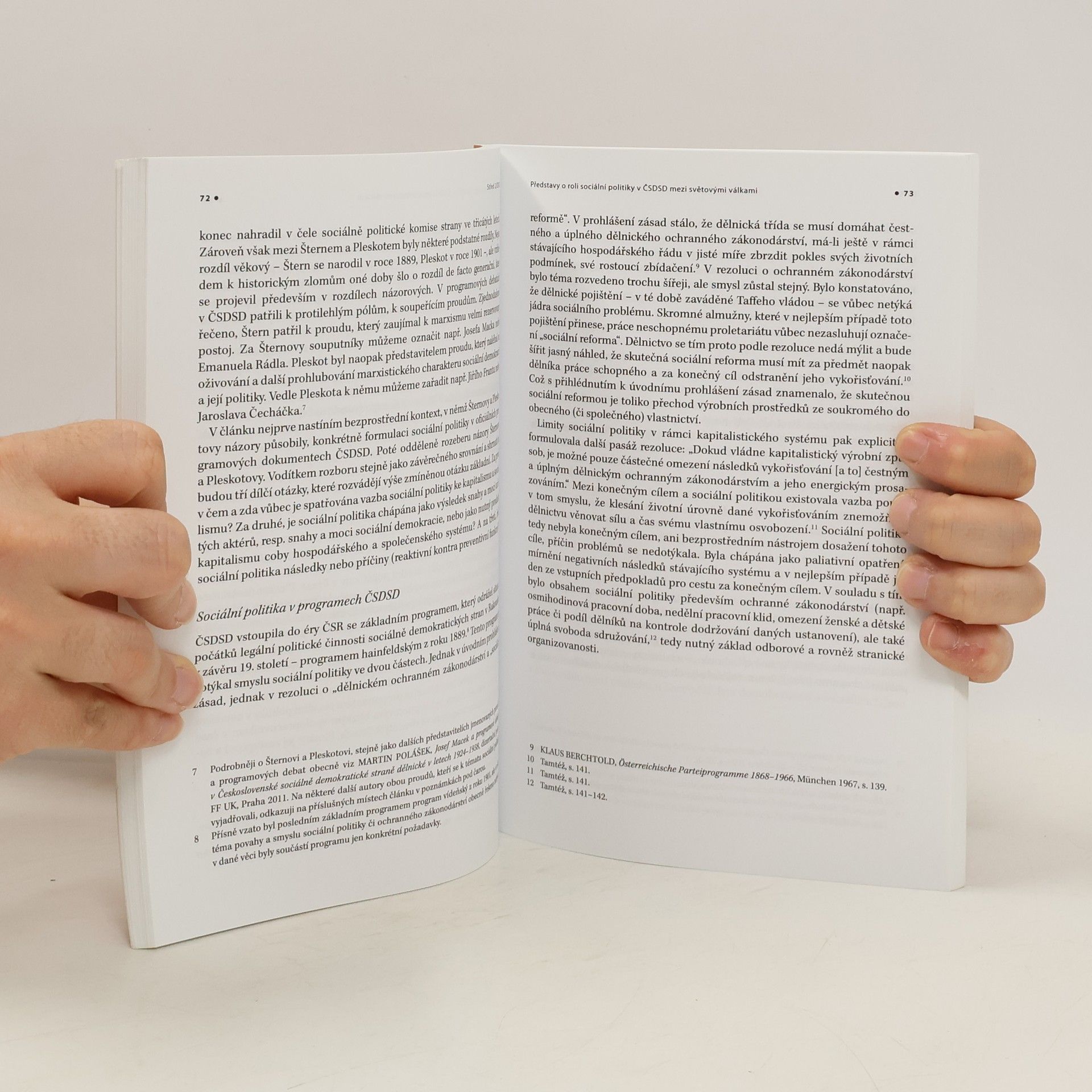 Autorenkollektiv Střed Centre: Ve znamení kříže