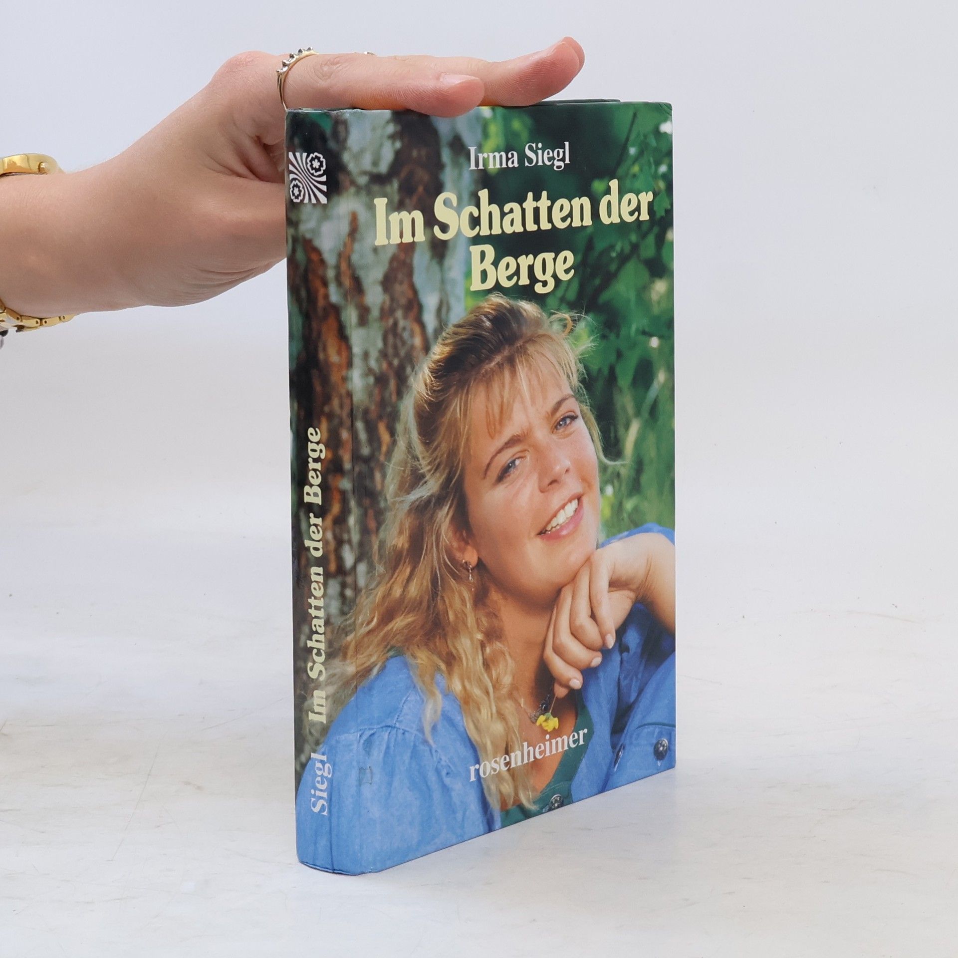 Irma Siegl Im Schatten der Berge