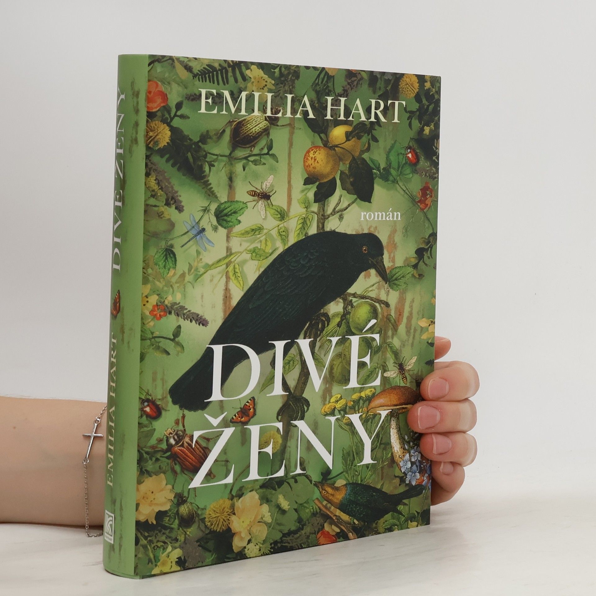 Emilia Hart Divé ženy