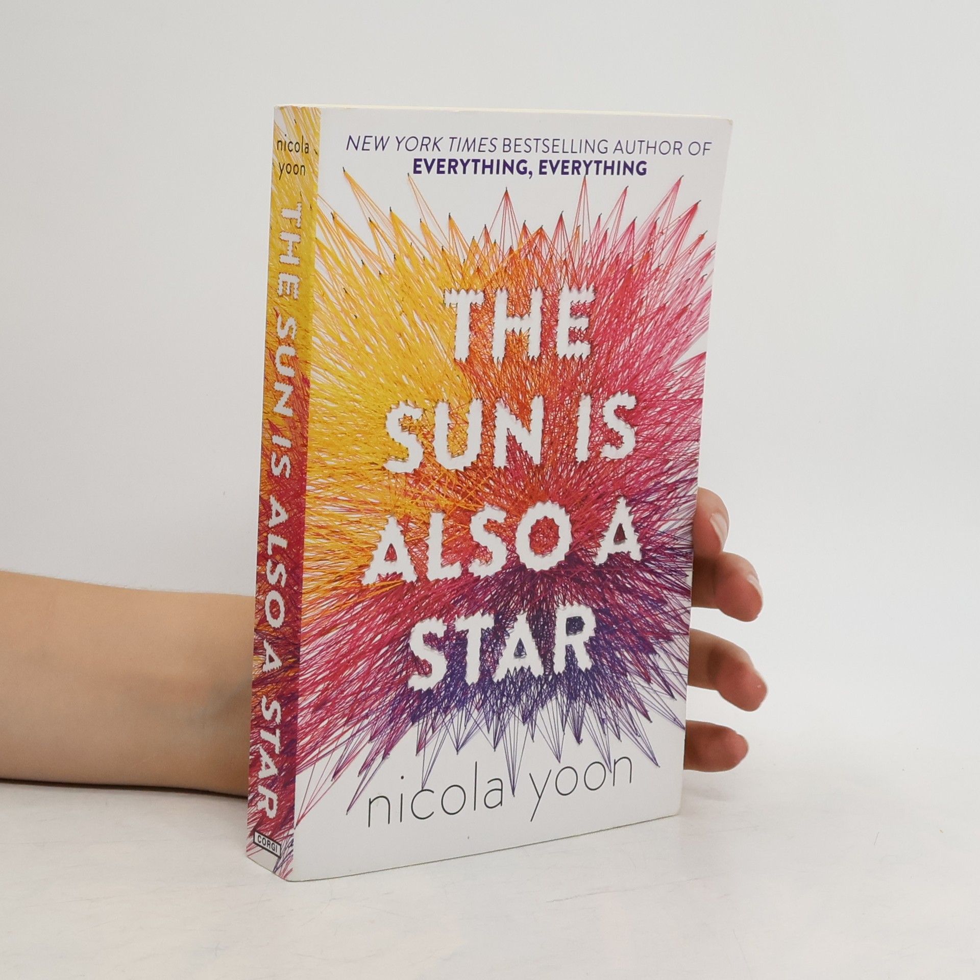 Nicola Yoon The Sun is also a star