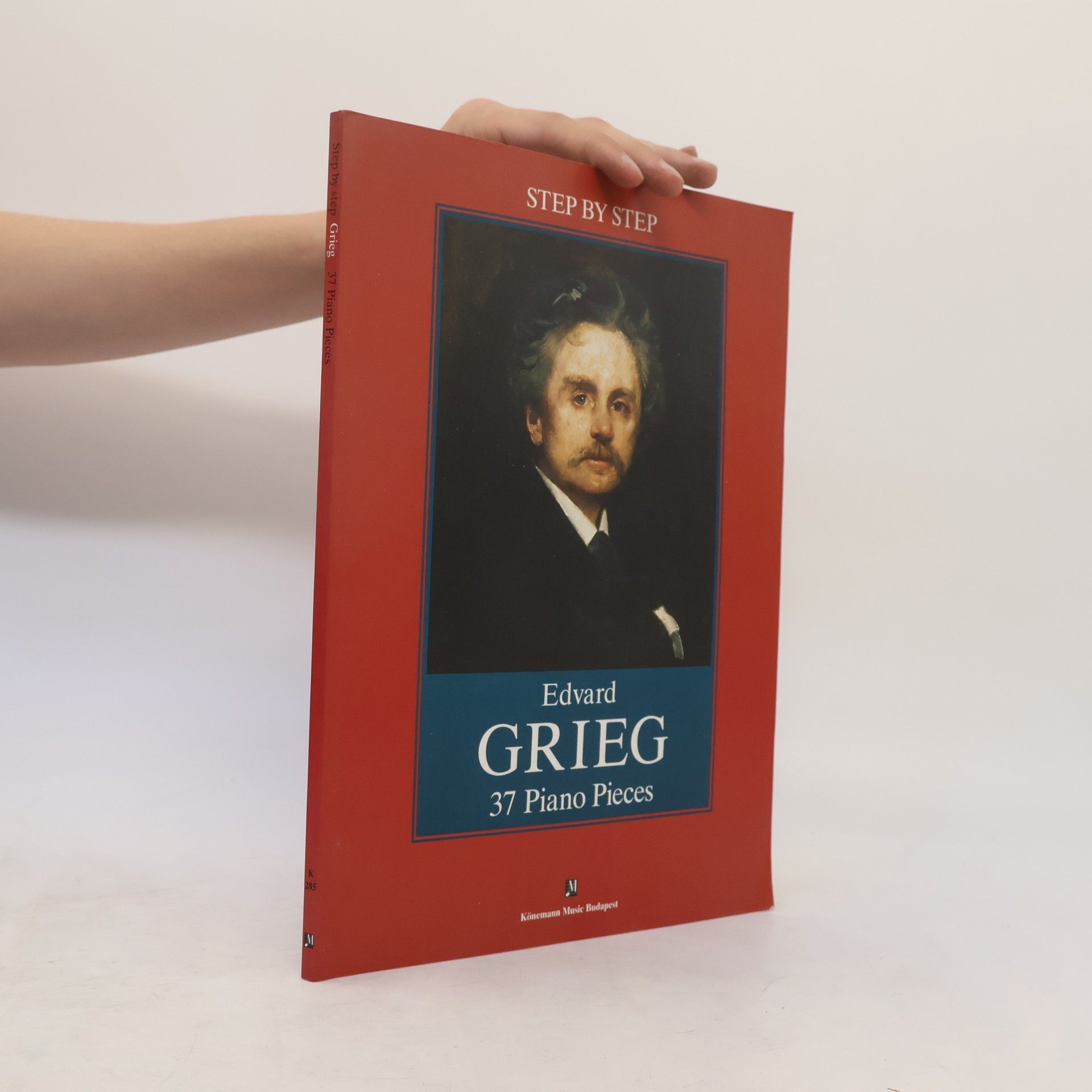 Collectif d'auteurs Edvard Grieg. 37 Piano Pieces