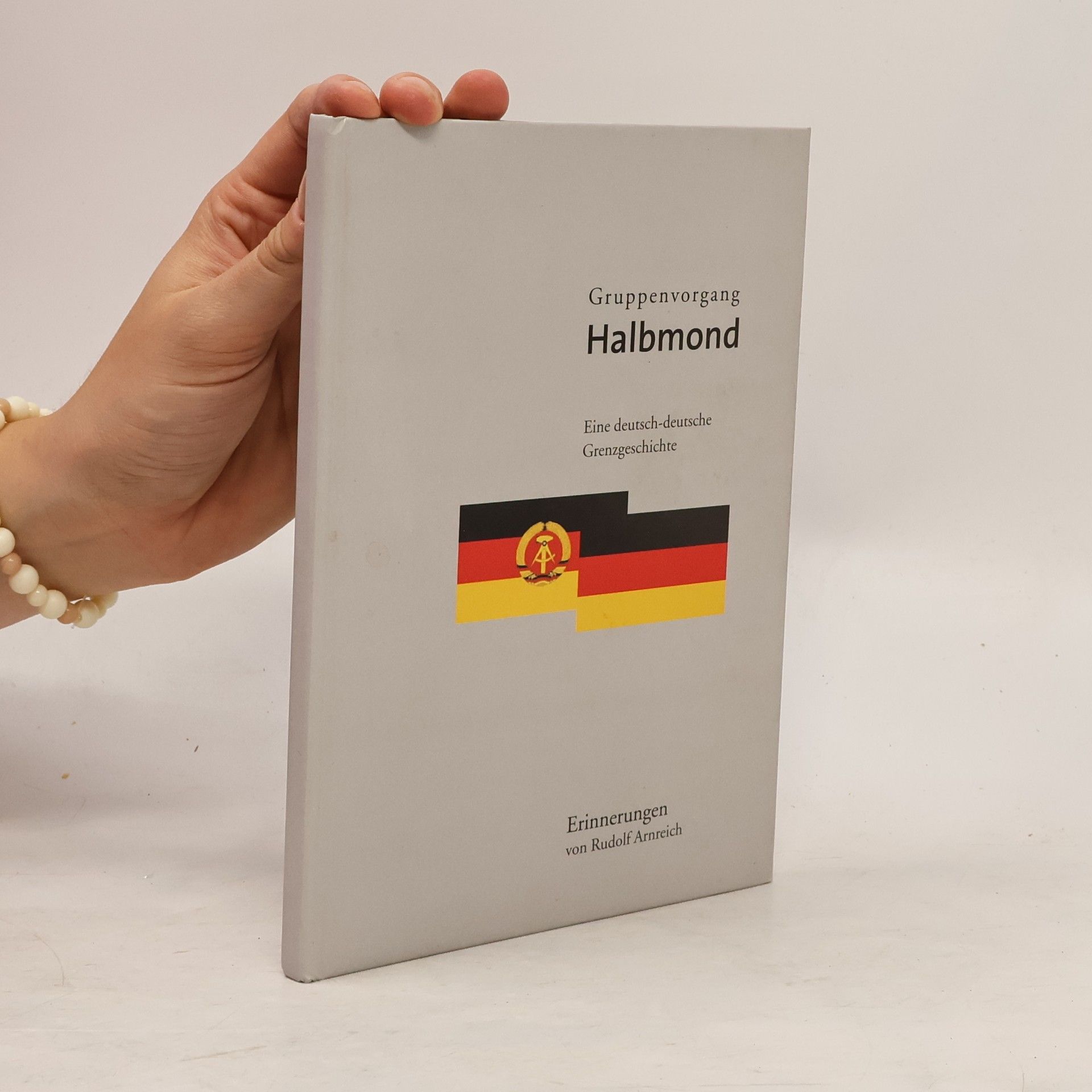 Rudolf Arneich Gruppenvorgang Halbmond