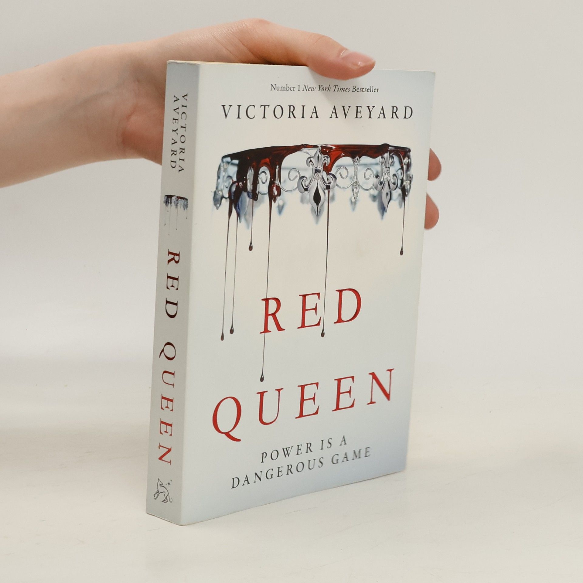 Victoria Aveyard Red Queen