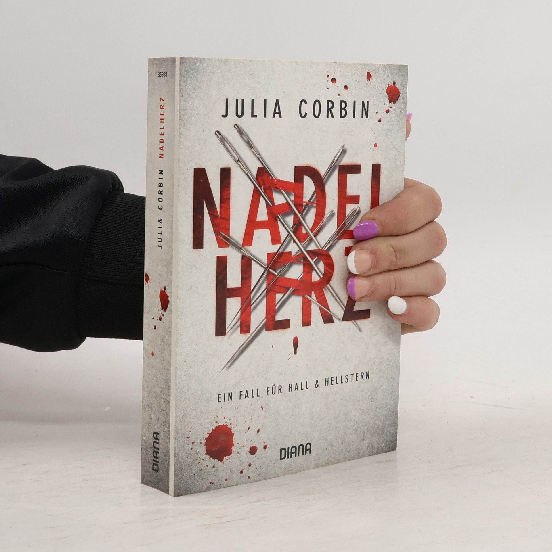 Julia Corbin Nadelherz