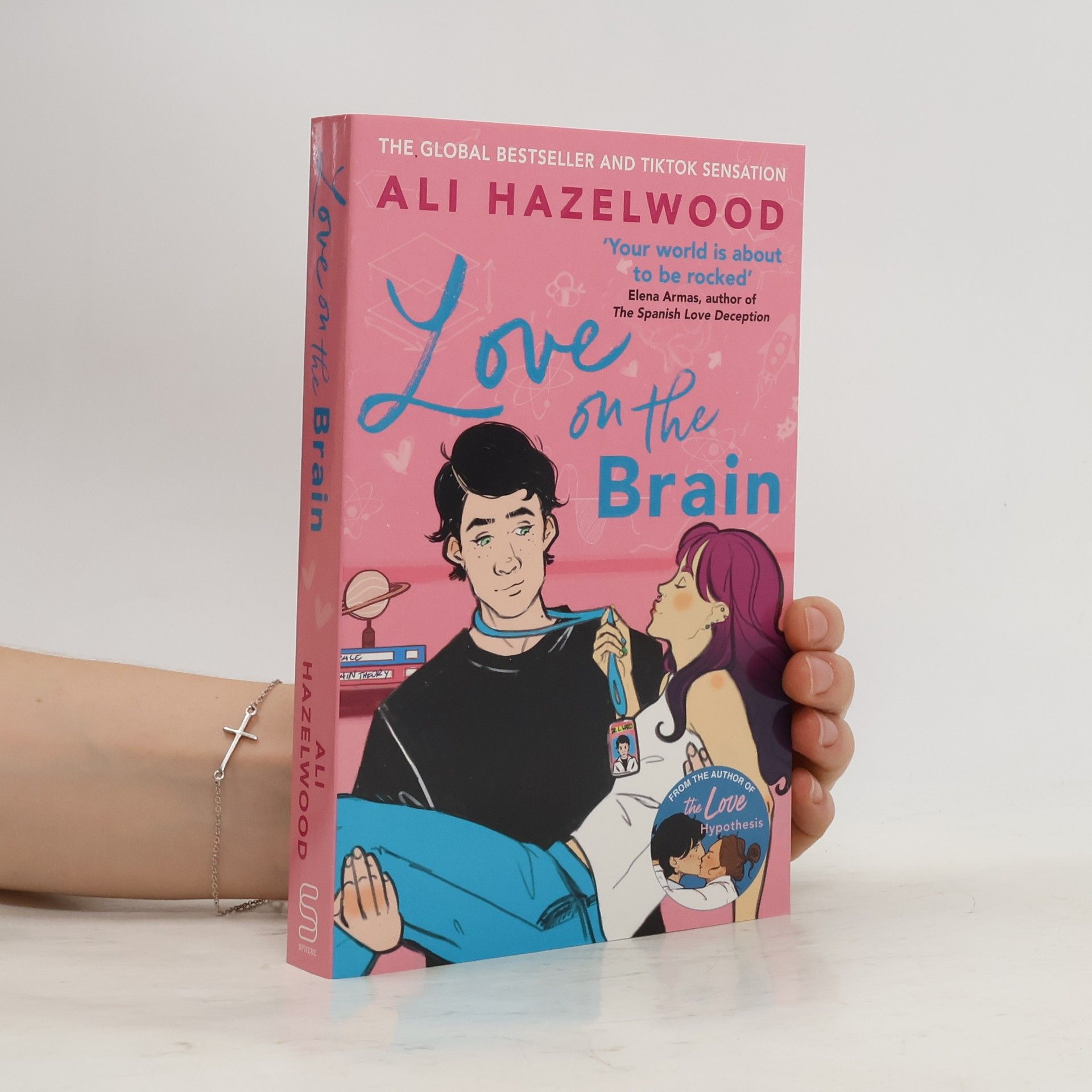 Ali Hazelwood Love on the Brain