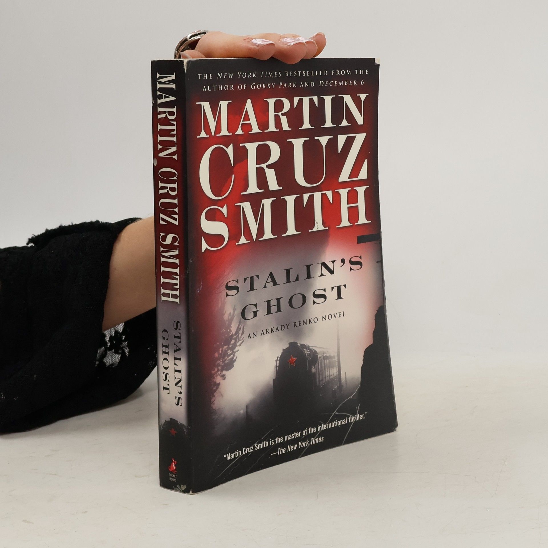 Martin Cruz Smith Stalin's Ghost