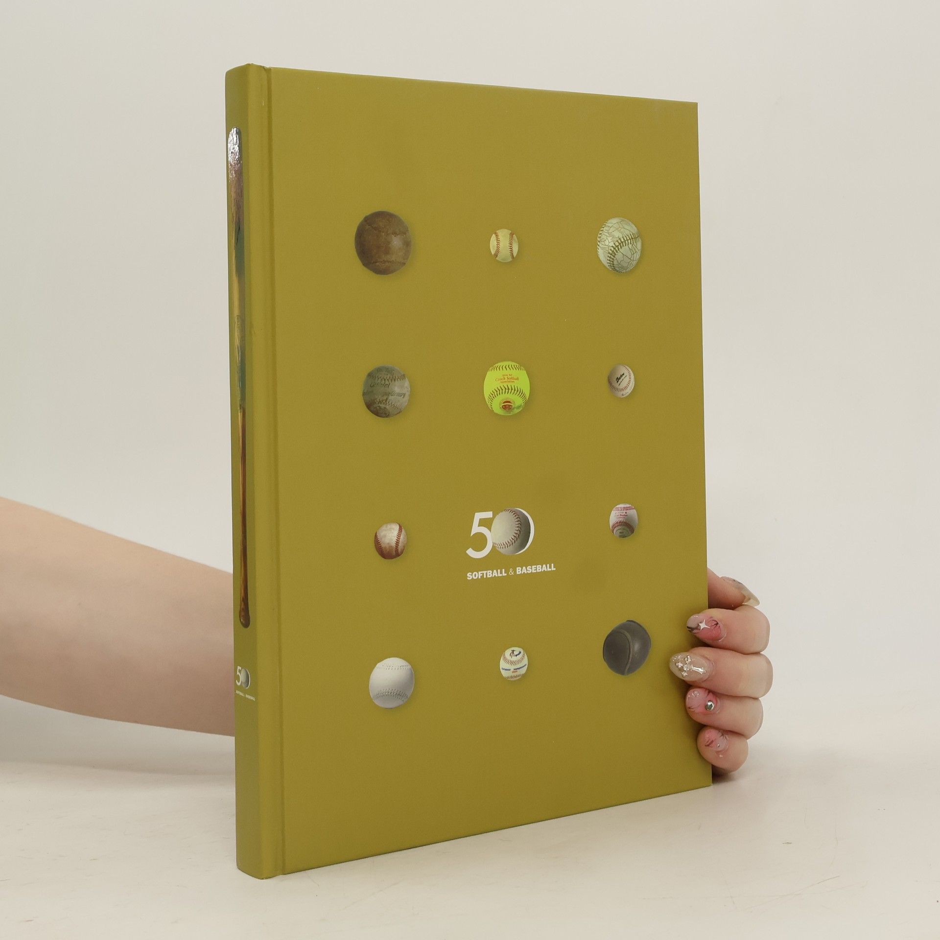 Gabriel Waage Padesát let softballu a baseballu