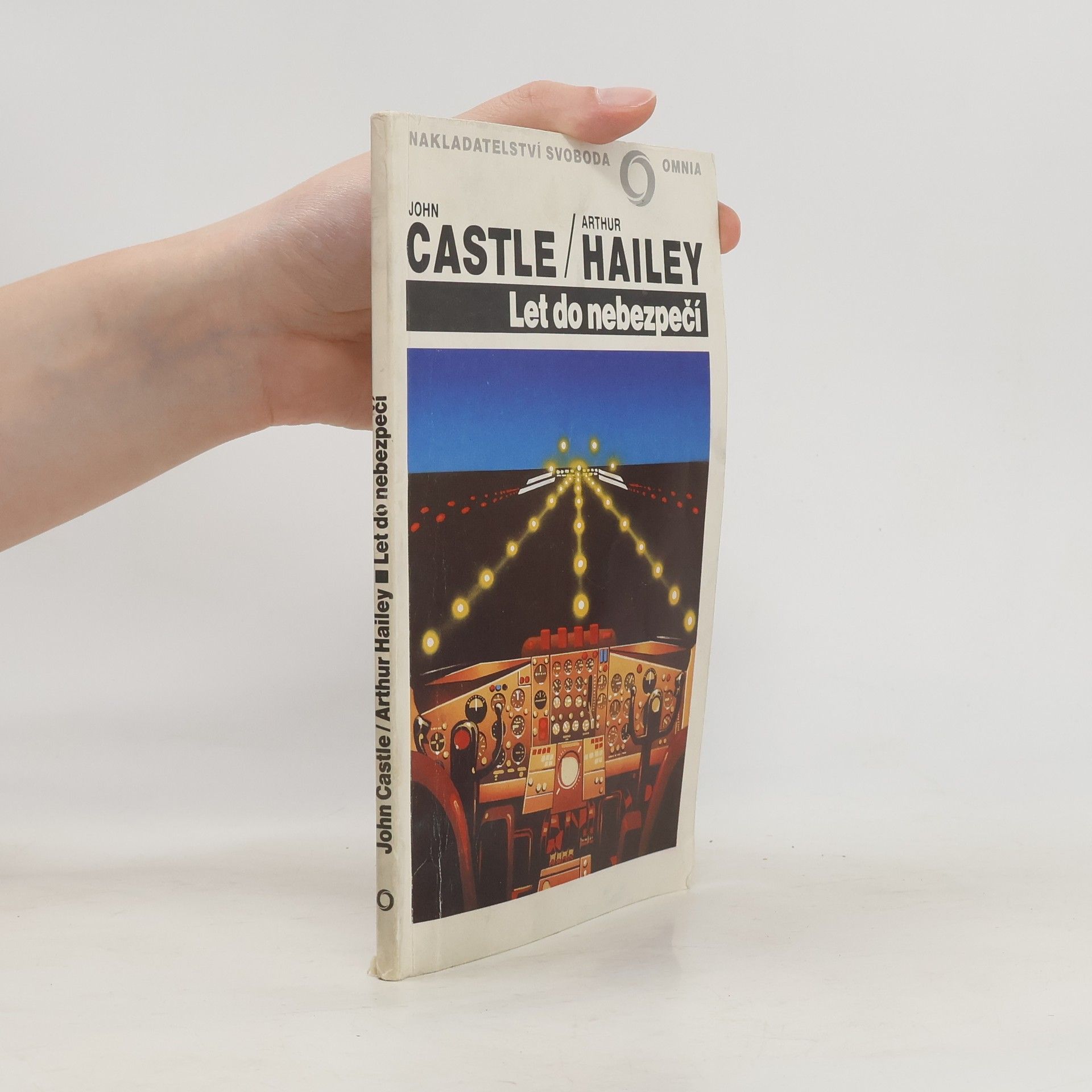 John Castle Let do nebezpečí