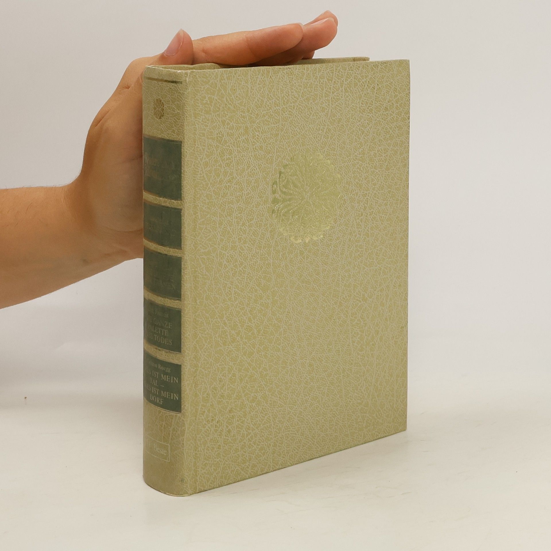 Kathrin Rüegg Reader's Digest Auswahlbücher. Feindfahrt. Die Sänfte der Tränen. Die ganze Palette des Todes. Dies ist mein Tal, dies ist mein Dorf