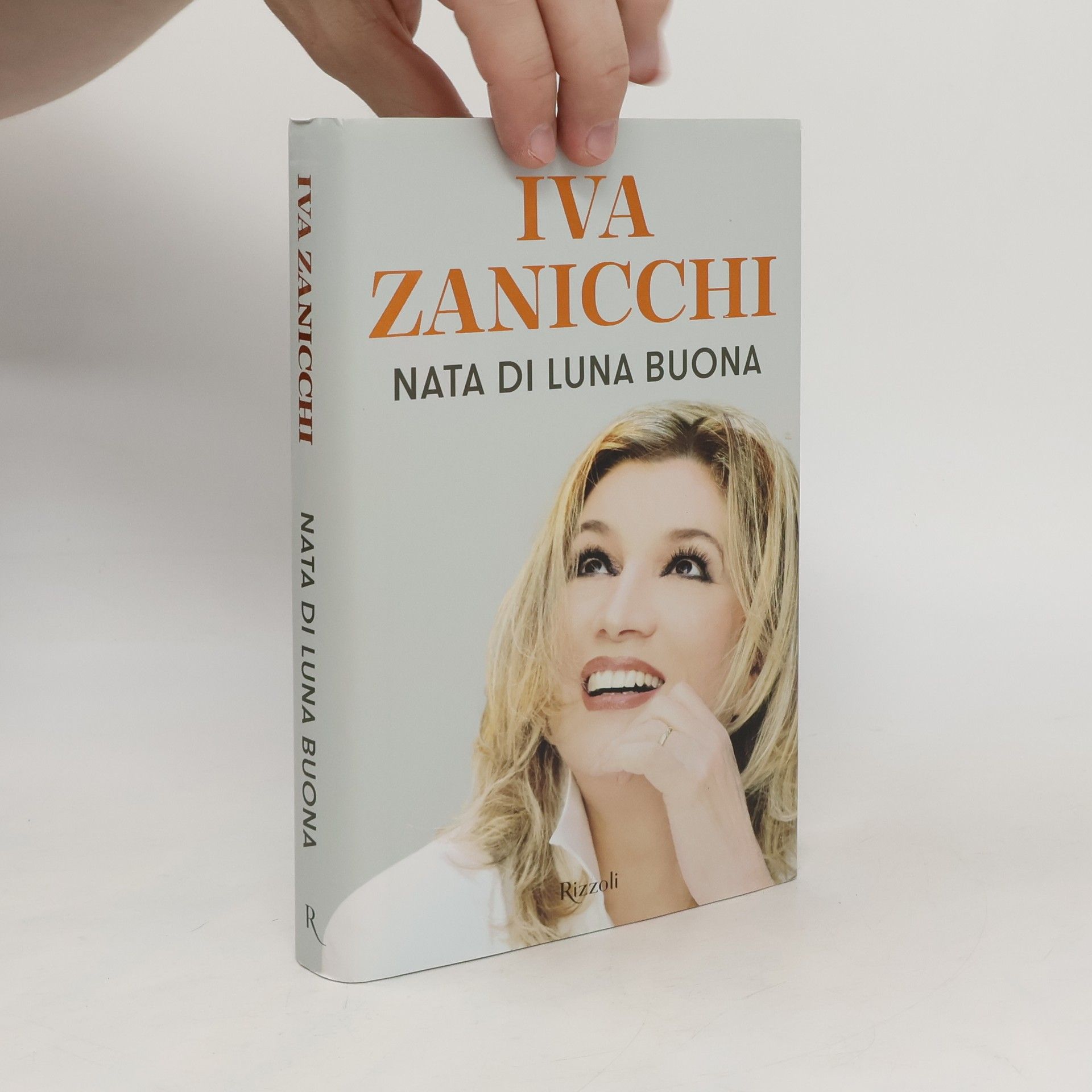 Iva Zanicchi Nata di luna buona