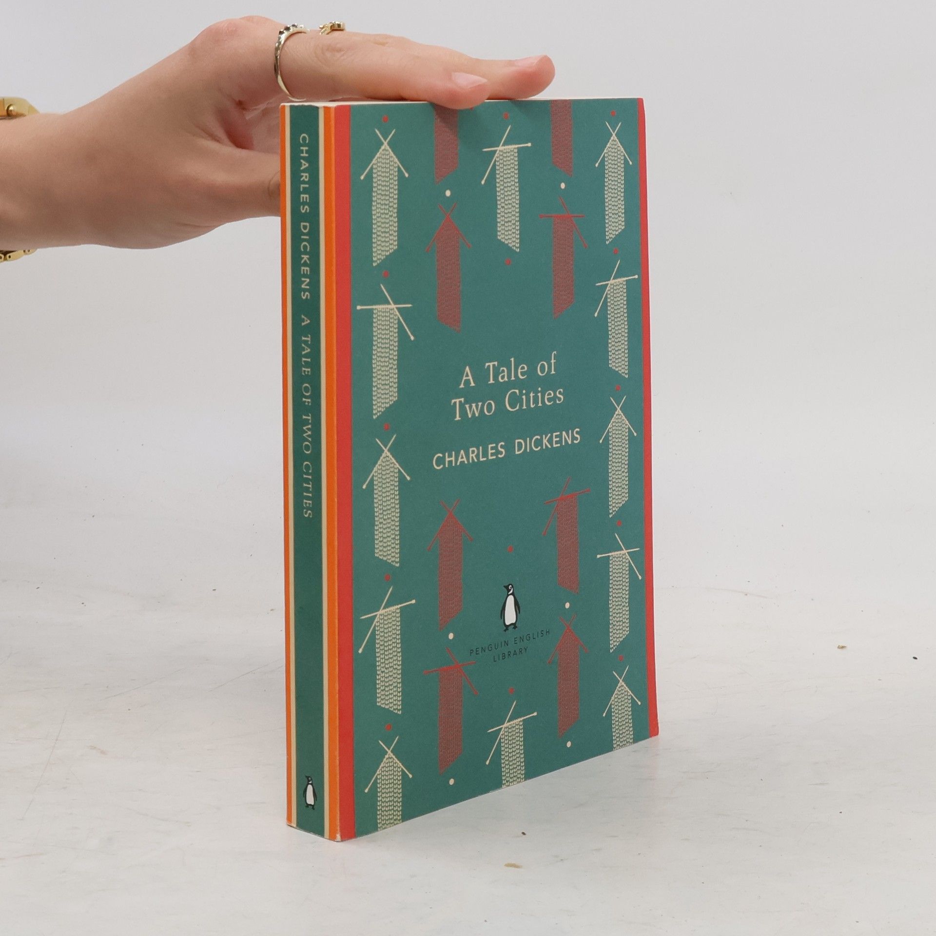 Charles Dickens A Tale of Two Cities