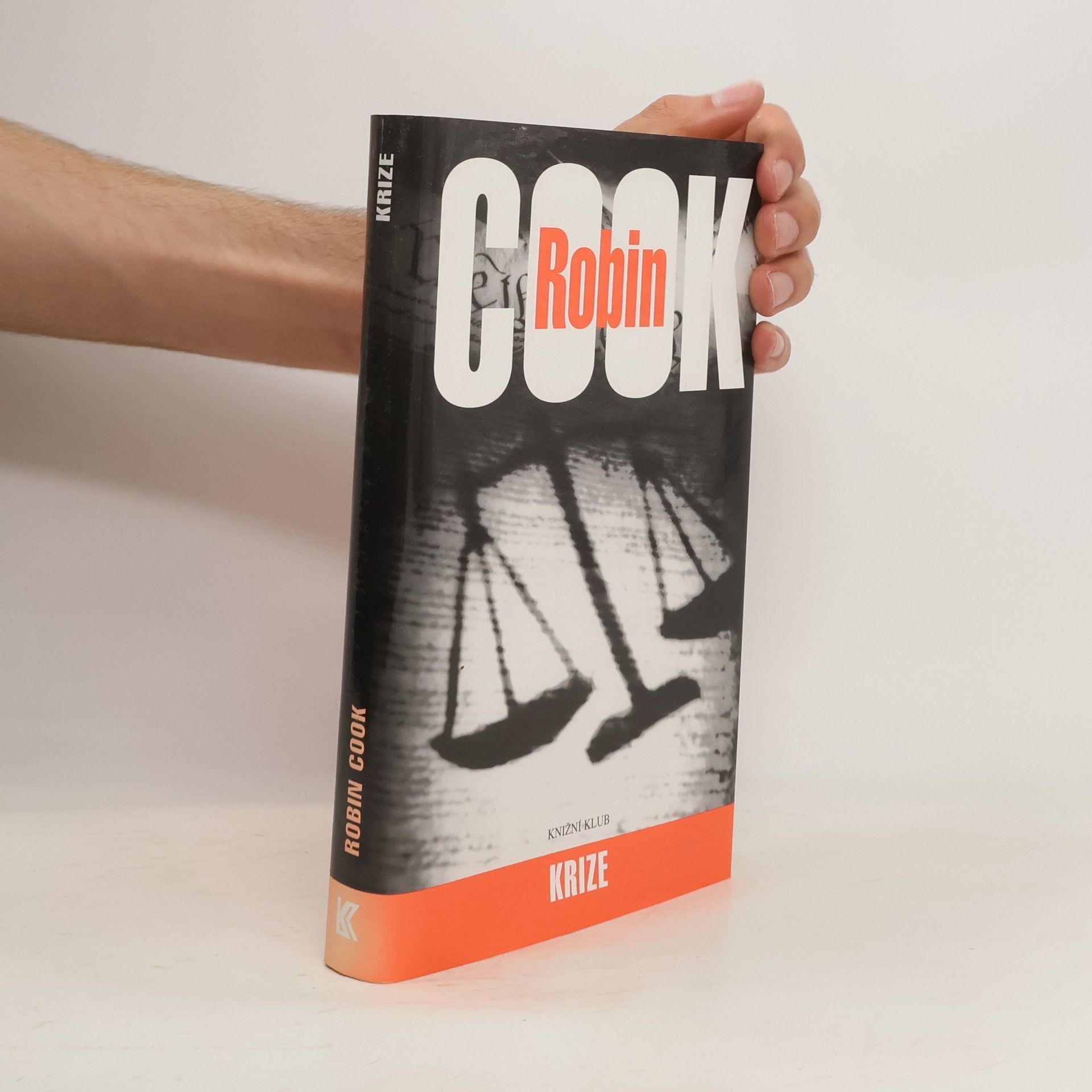 Robin Cook Krize
